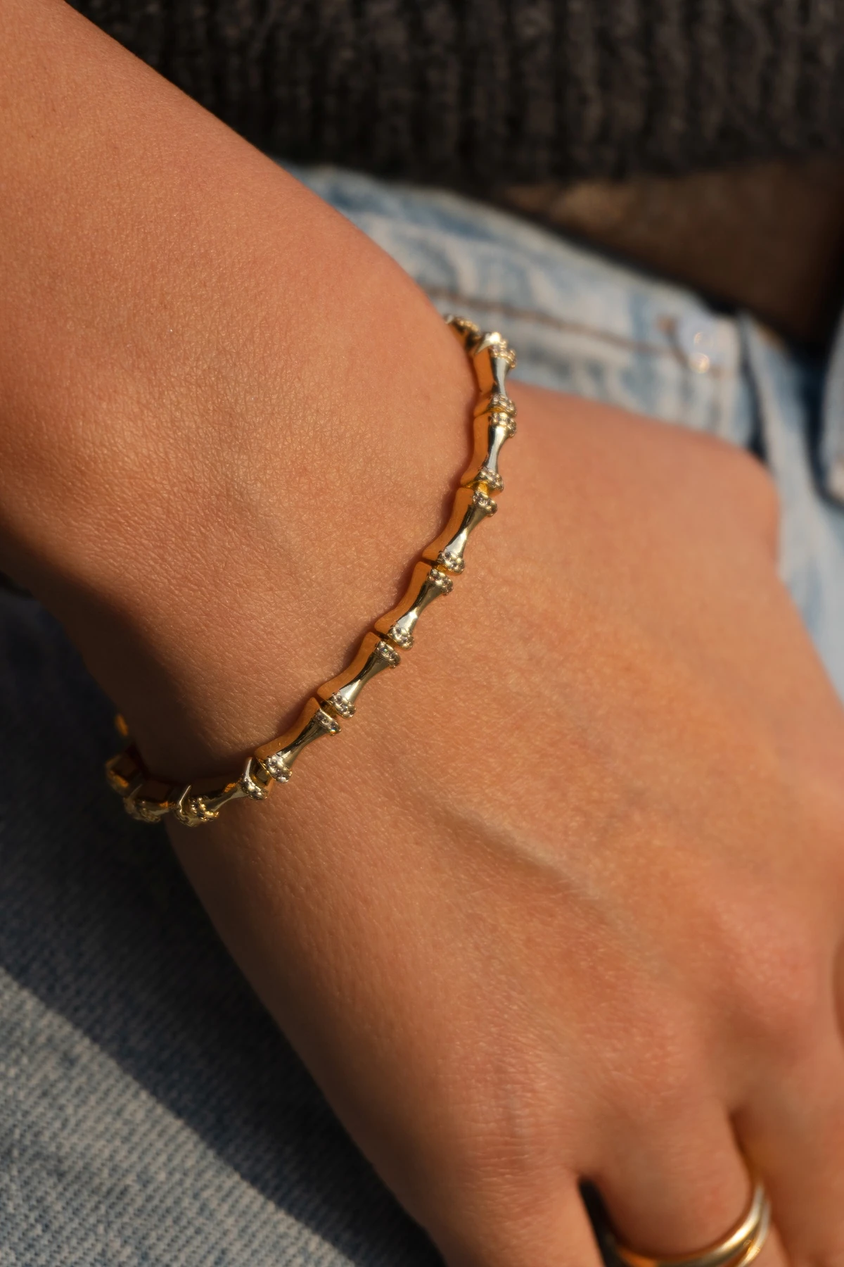 Zirkon Taşlı Gold Çelik Bileklik