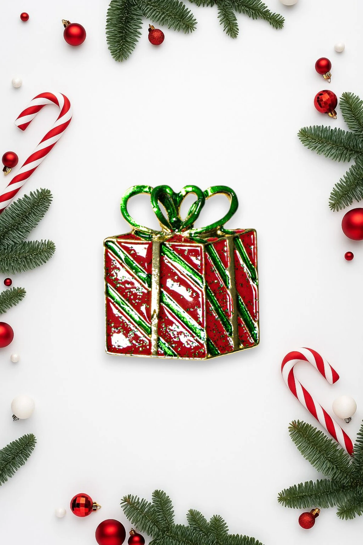 Yılbaşı Temalı Çelik Broş