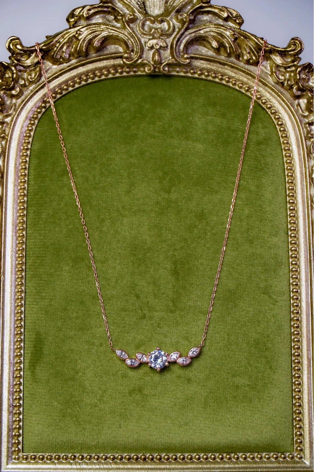 925 Ayar Gümüş Zirkon Taşlı Rose Kolye