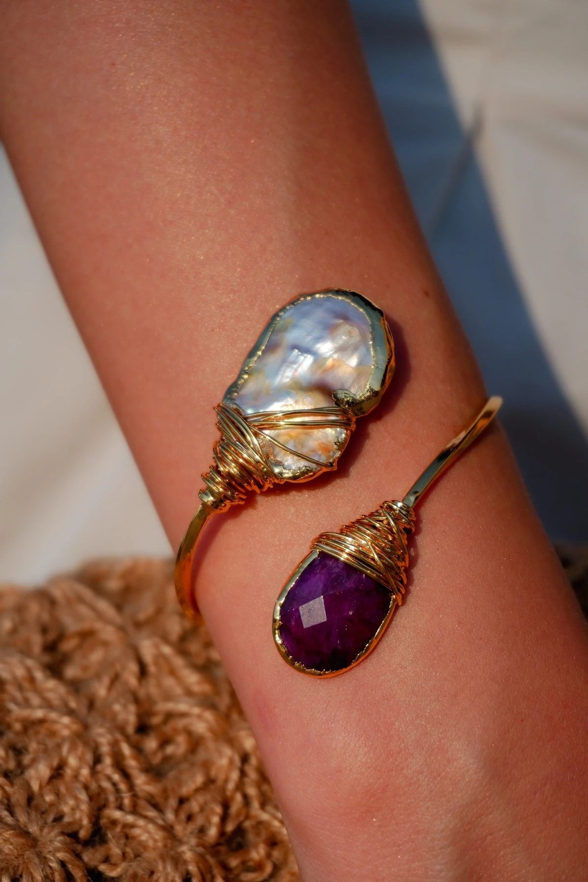 Barok İnci ve Yakut Doğal Taş Altın Kaplama Pirinç El Yapımı Bilezik