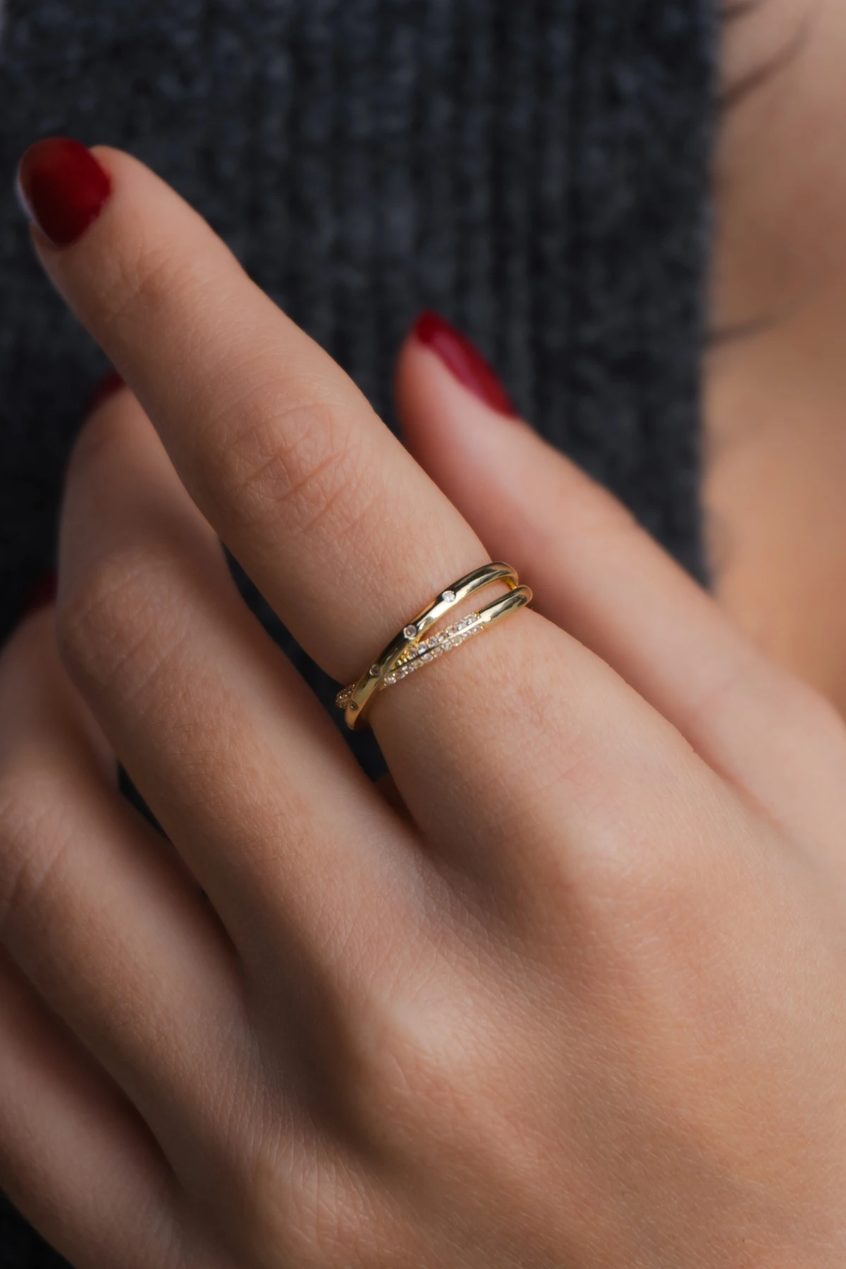 Zirkon Taşlı Çelik Yüzük