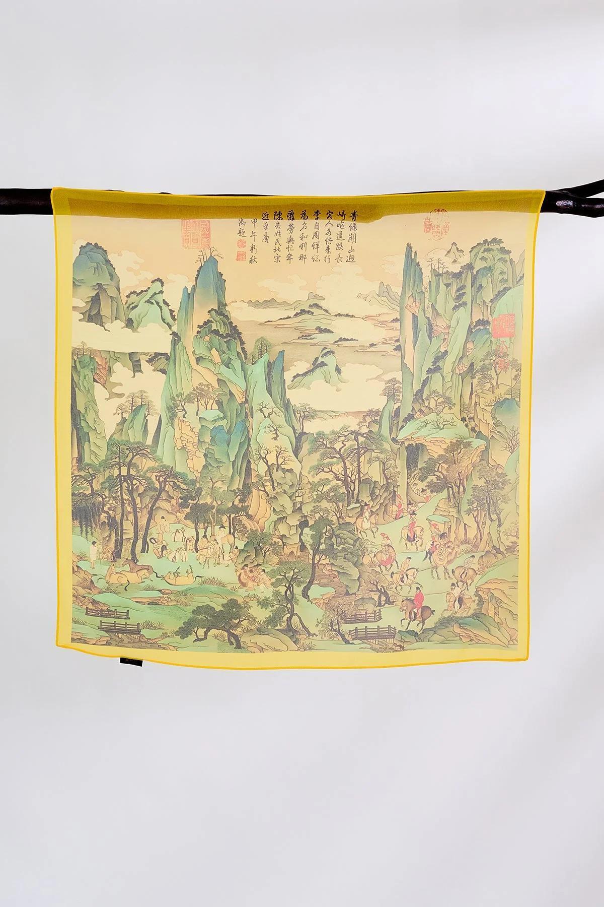 Uzak Doğu Temalı Fular