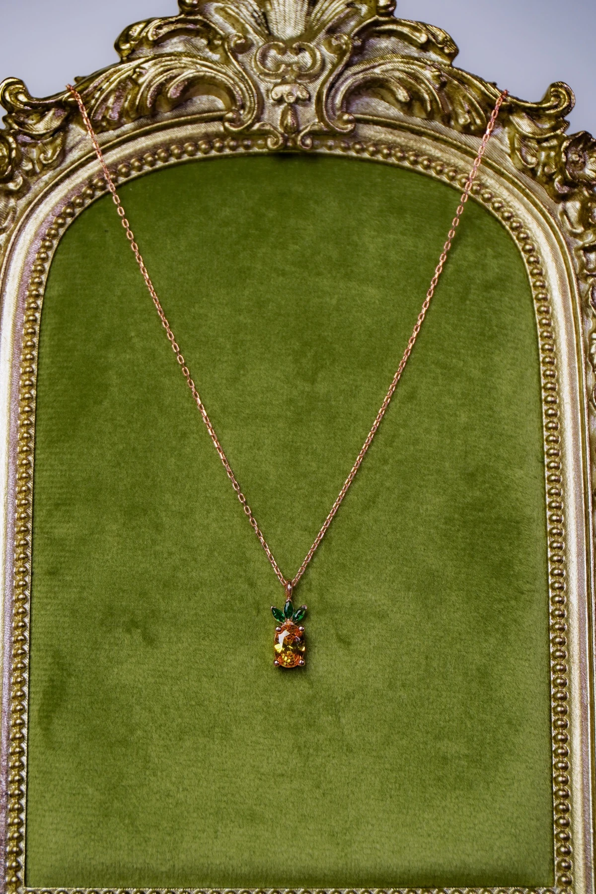 925 Ayar Gümüş Zirkon Minimal Ananas Taşlı Rose Kolye