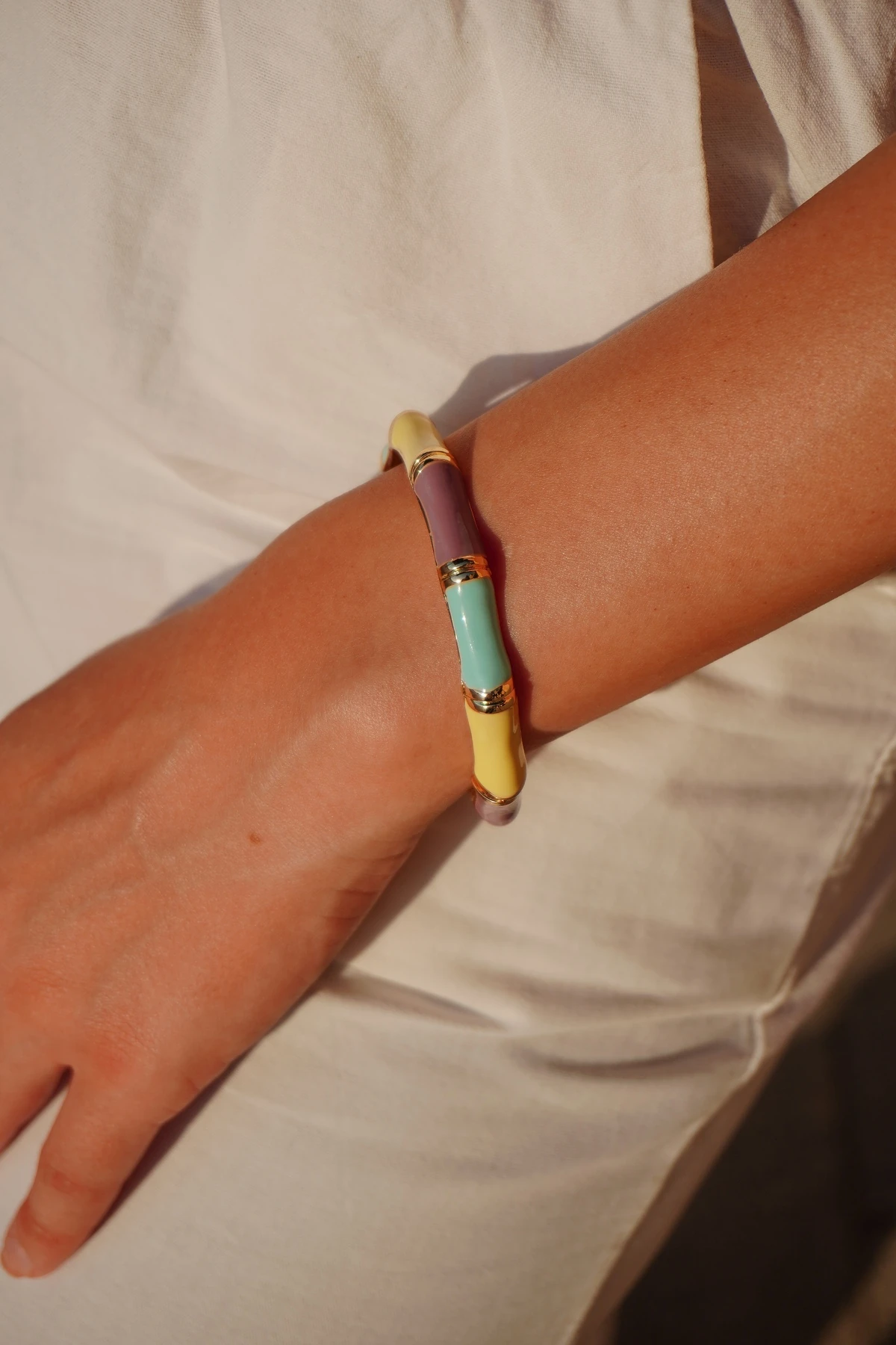 Sedefli Kemik Kelepçe