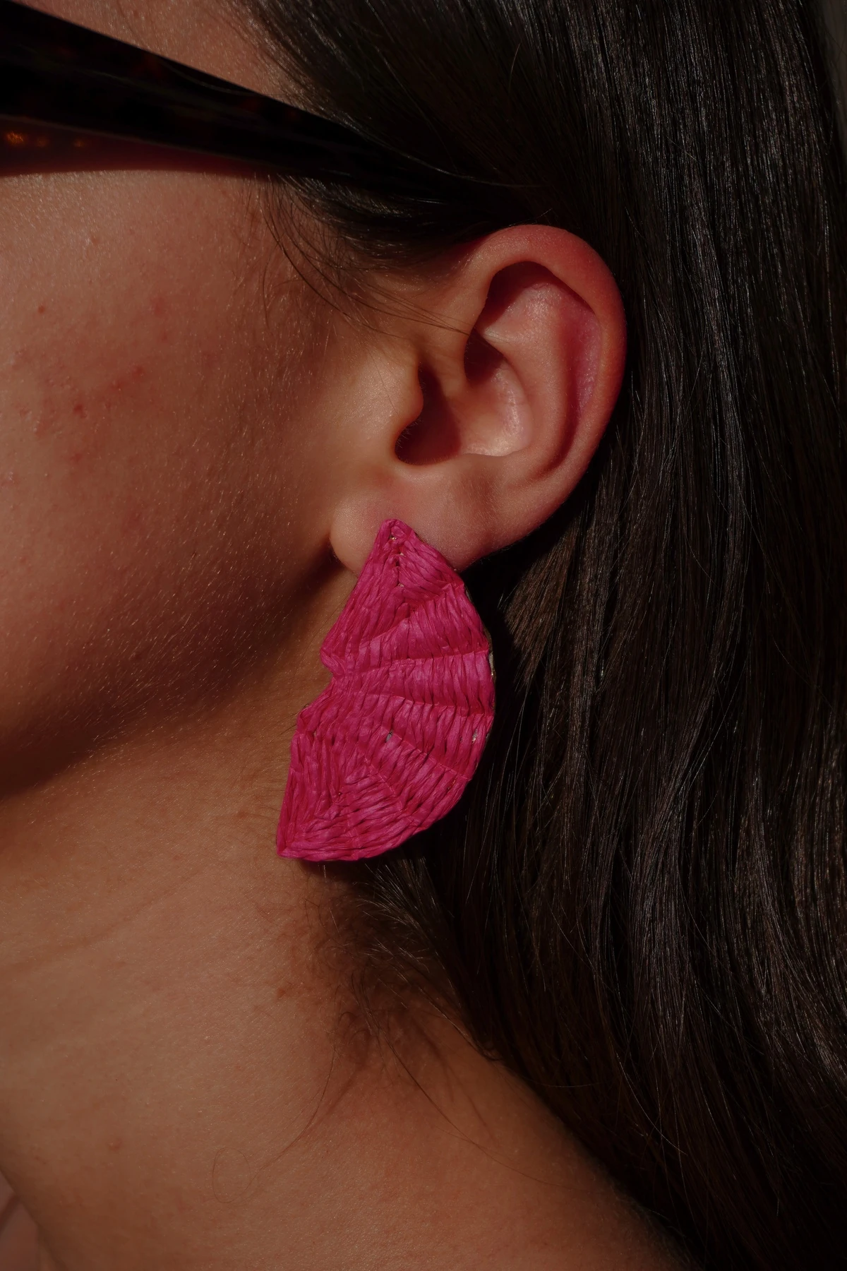 Yelpaze Tasarımlı Hasır Küpe