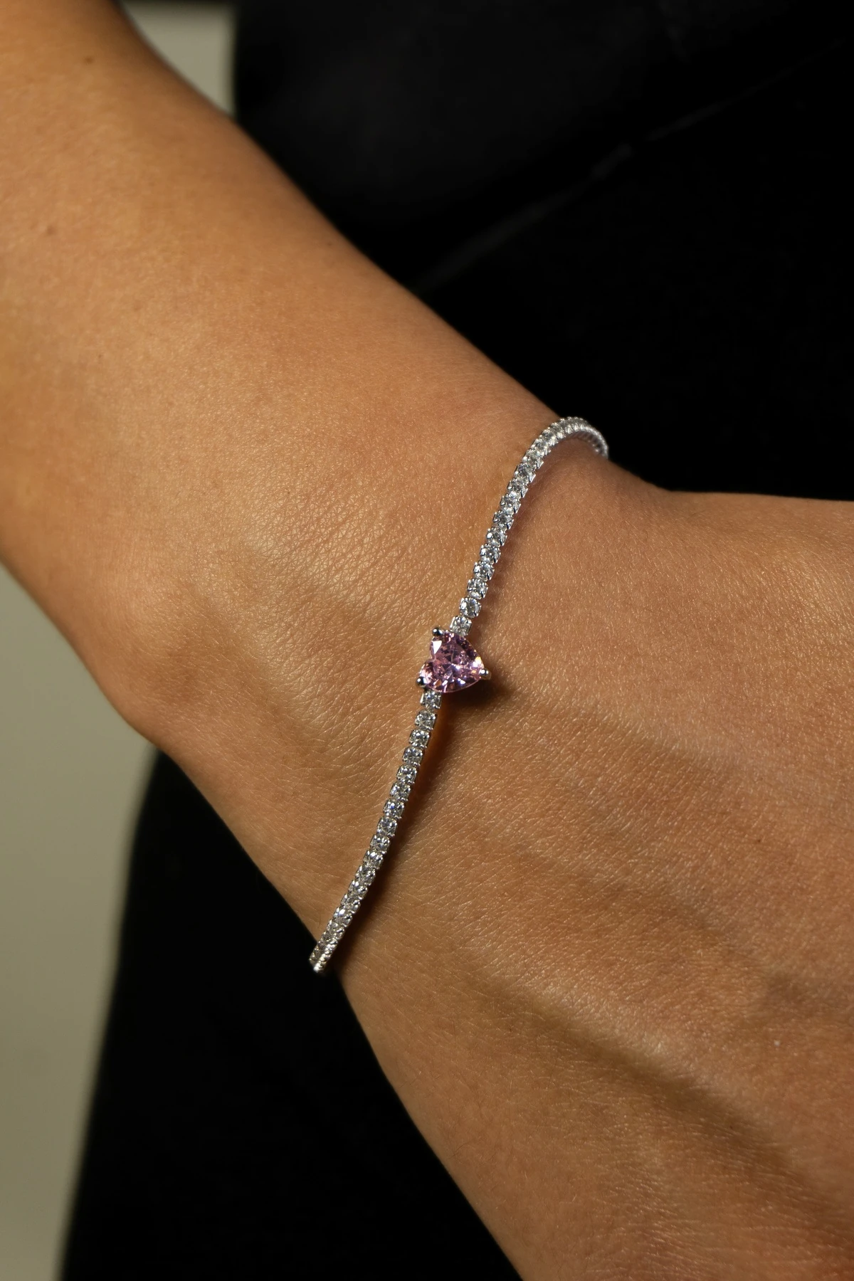 925 Ayar Gümüş Pembe Kalp Taşlı Zirkon Bileklik