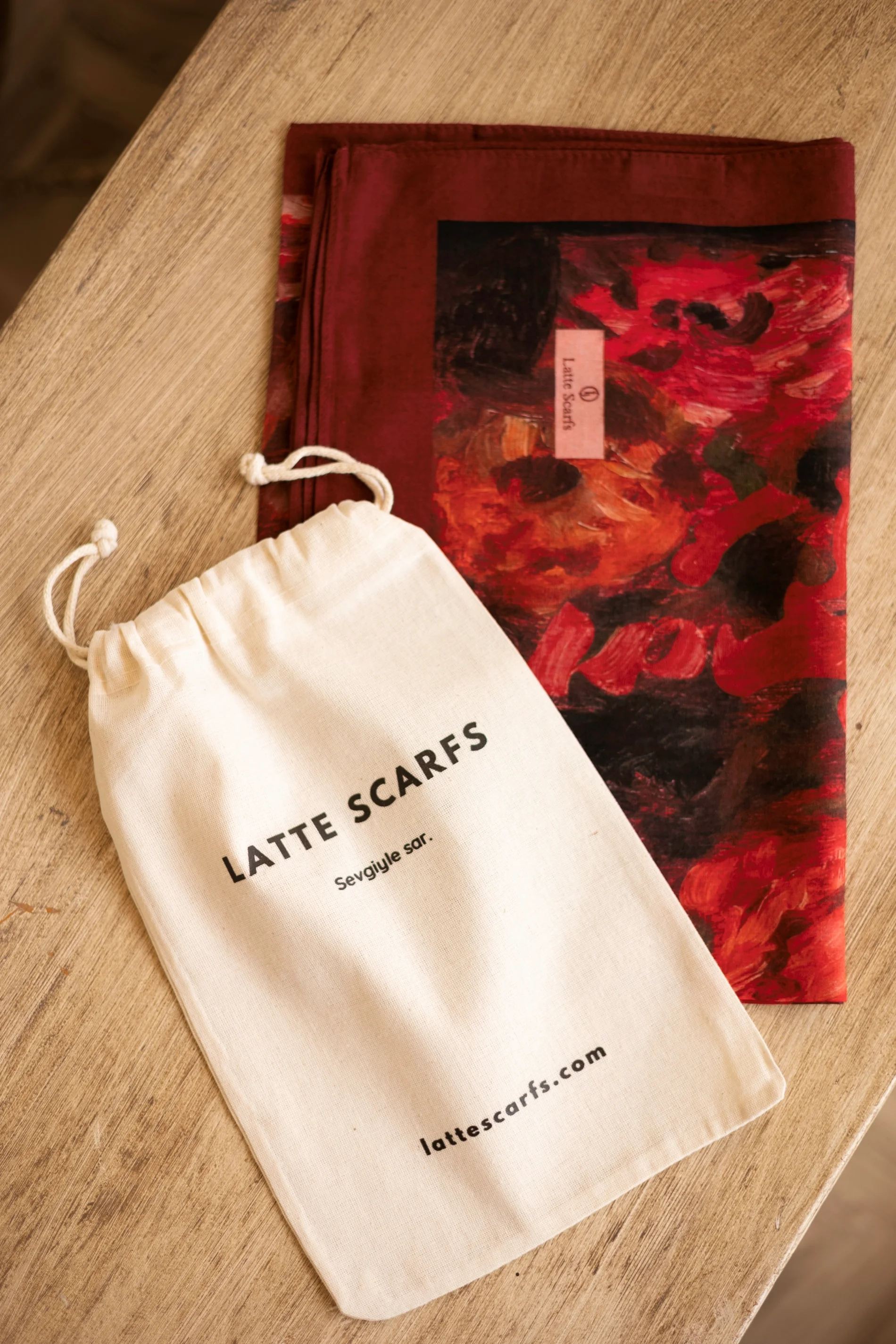 Winter Glow Tensel Şal