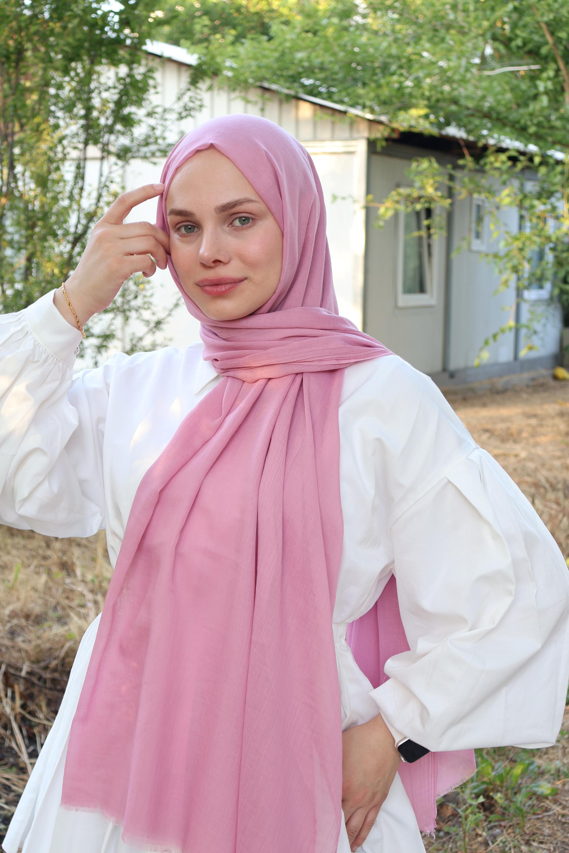 Soft Pembe