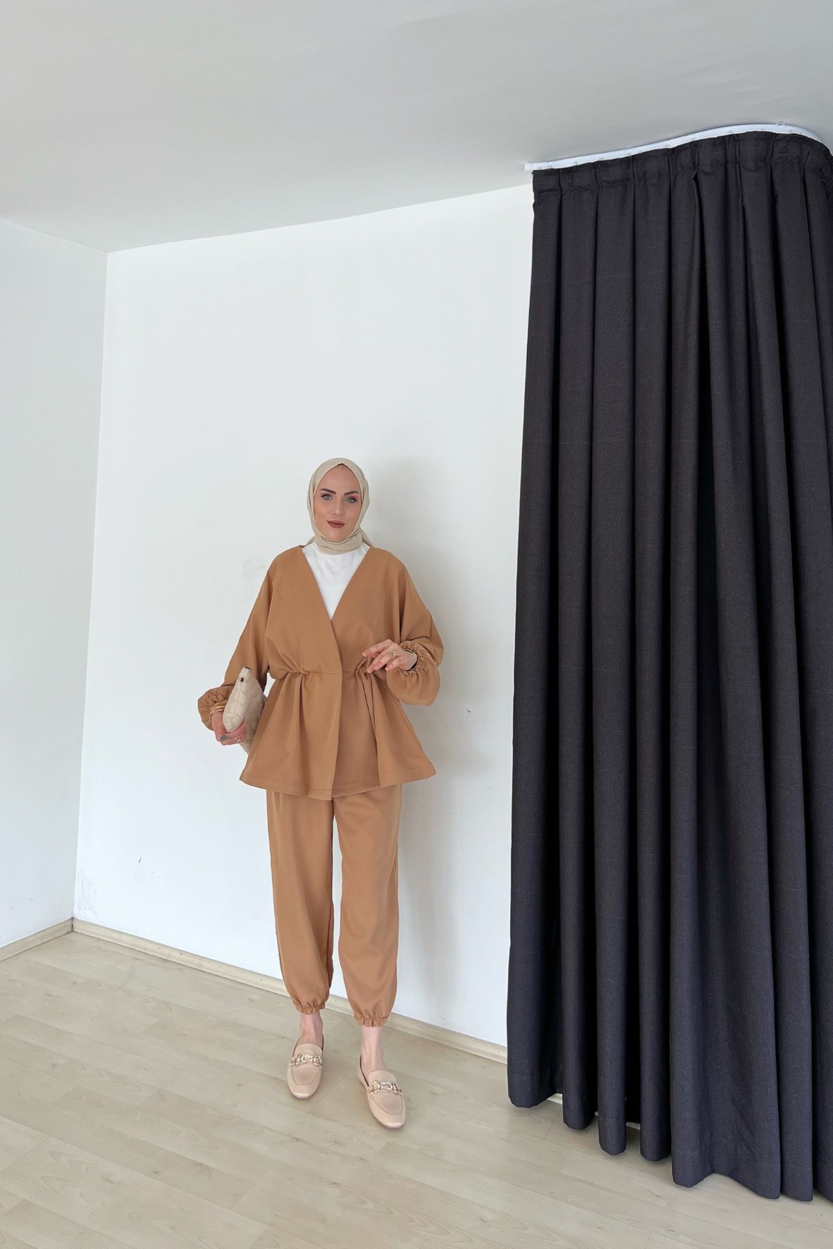 Liana Takım - Bej