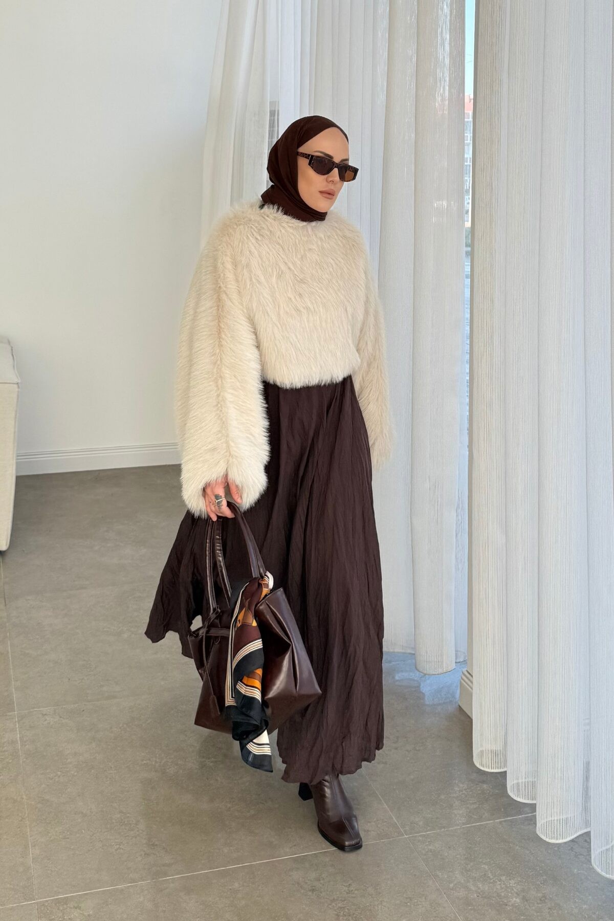 Oversize Muadil Crop Kürk Ekru