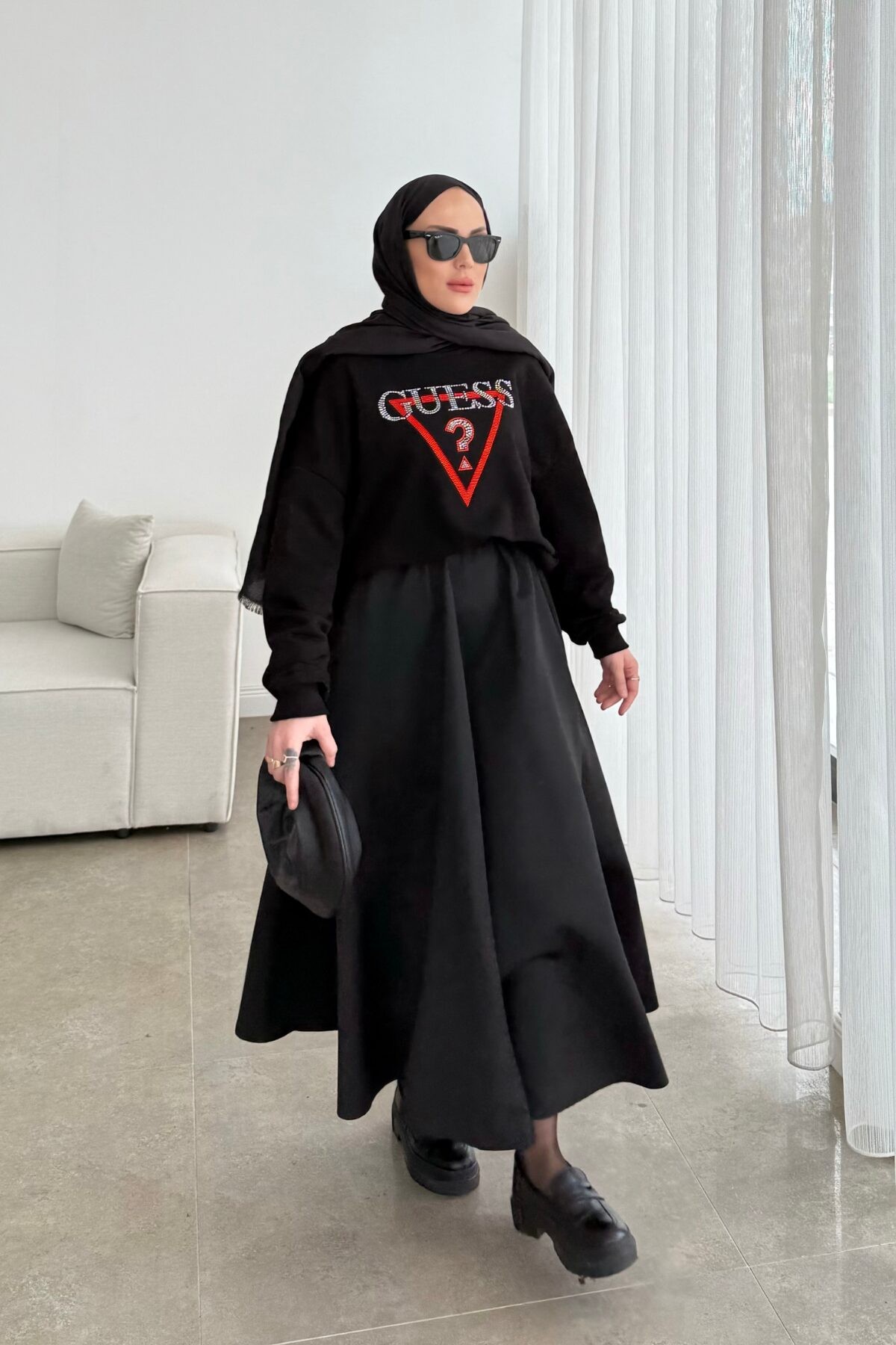Guess Taşlı Sweat Siyah
