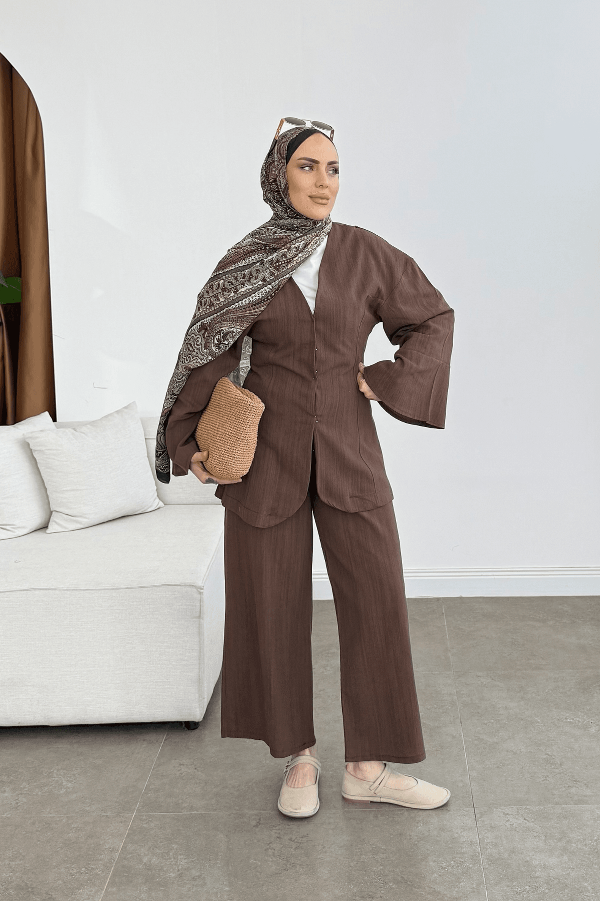 Belden Oturtmalı Keten Ceket Takım Kahve