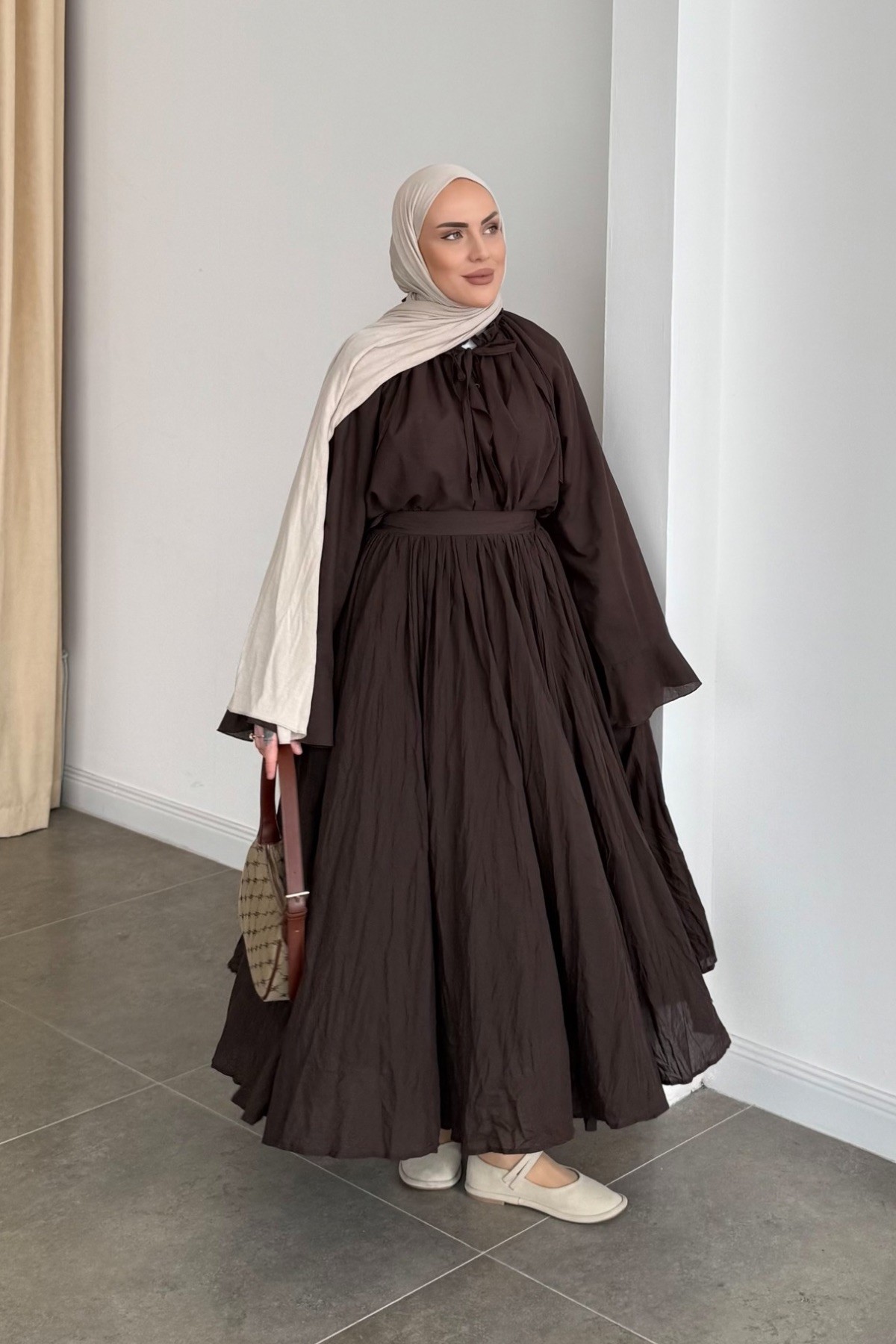 HM Model Fırfırlı Gömlek Acı Kahve 