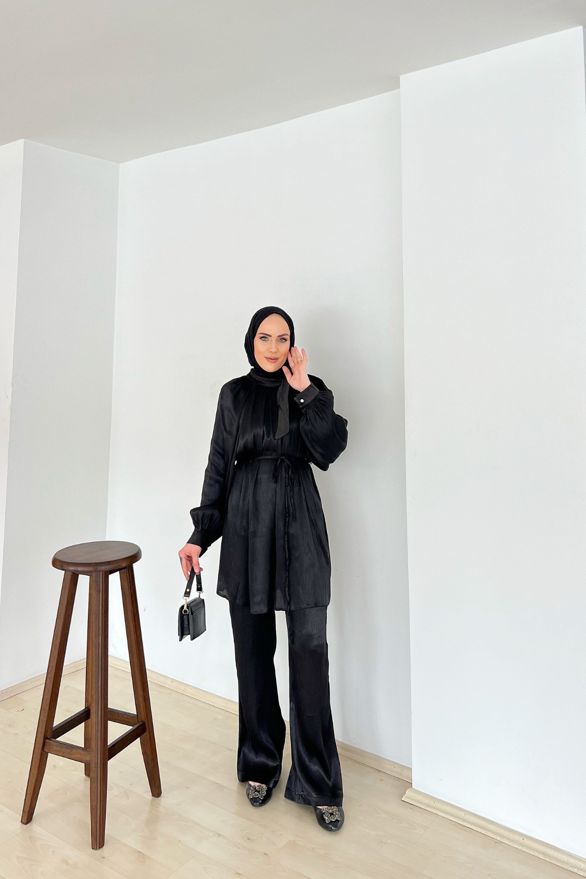 Premium Saten Takım- Siyah