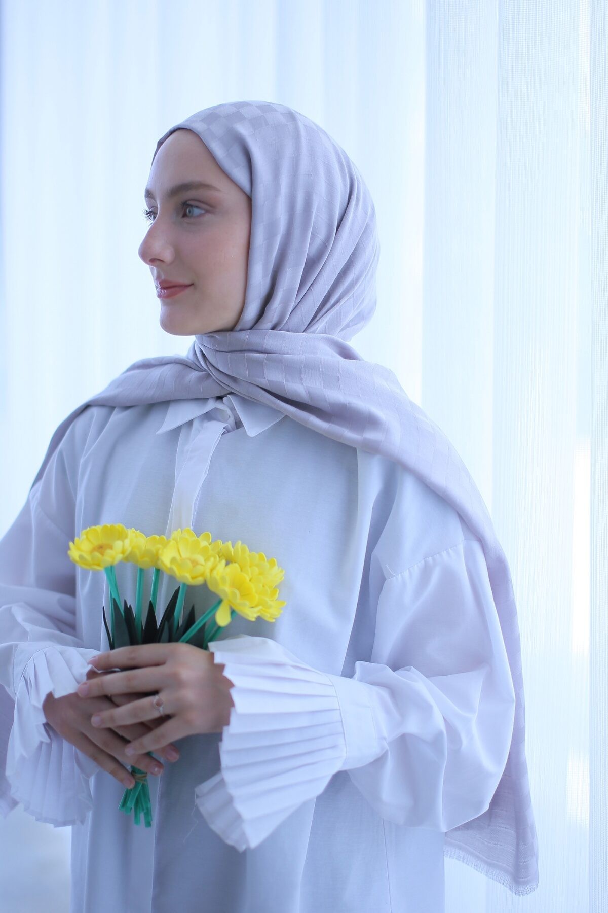 Dama Desen Şal Gümüş