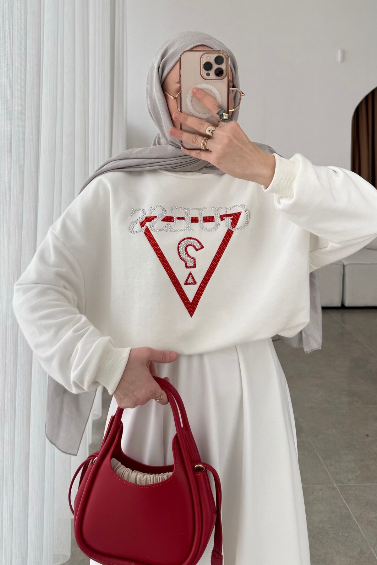 Guess Taşlı Sweat Beyaz