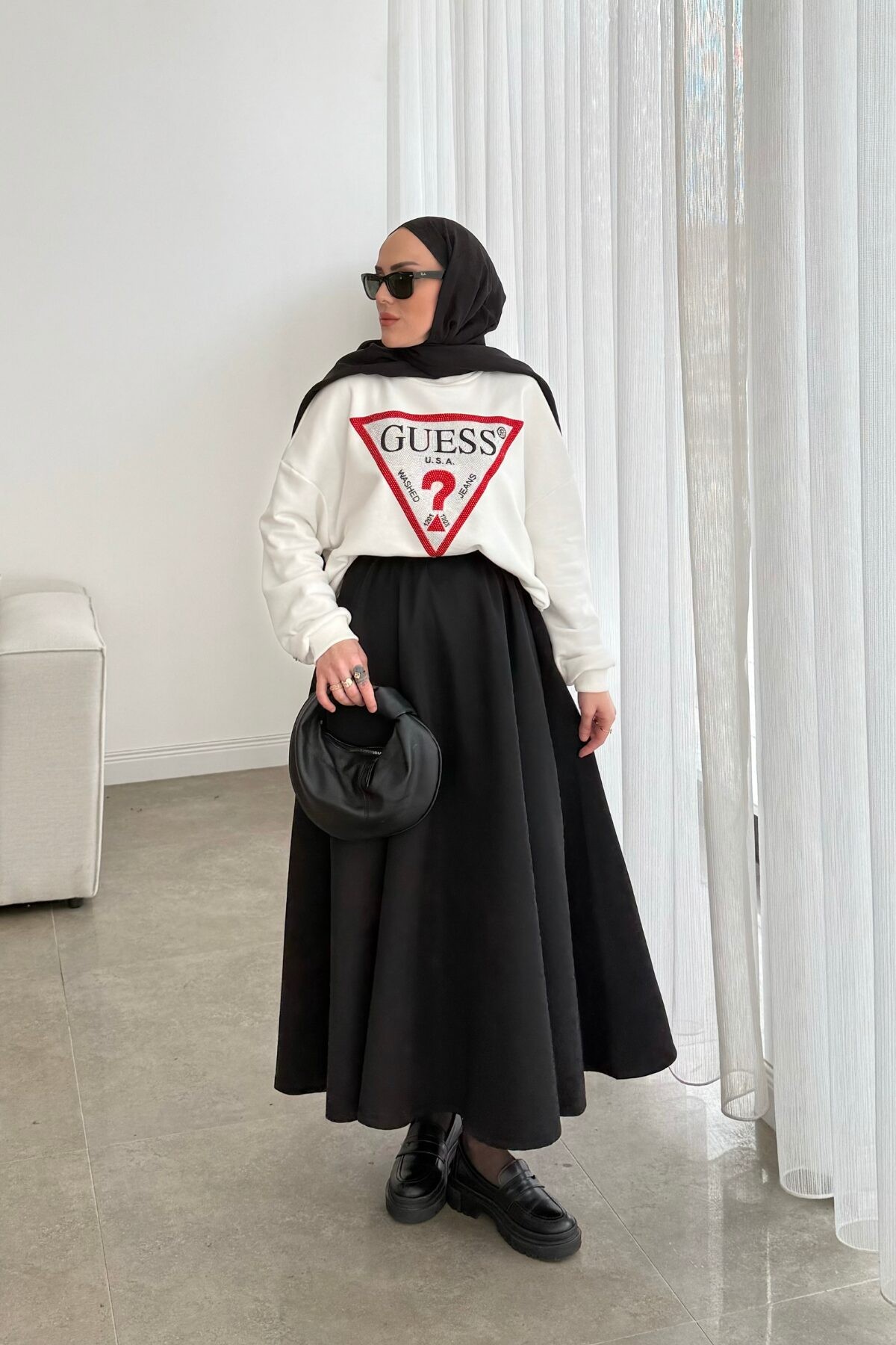 Guess İçi Full Taşlı Sweat Beyaz