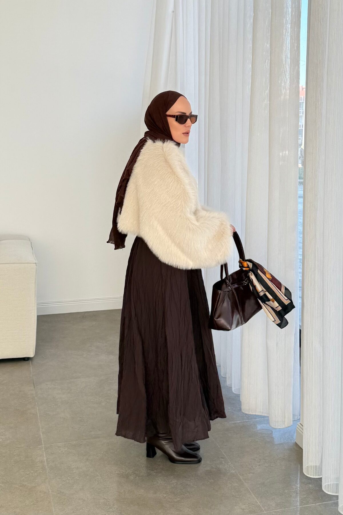 Oversize Muadil Crop Kürk Ekru