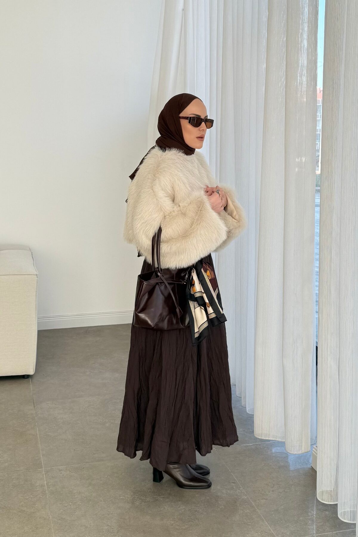 Oversize Muadil Crop Kürk Ekru