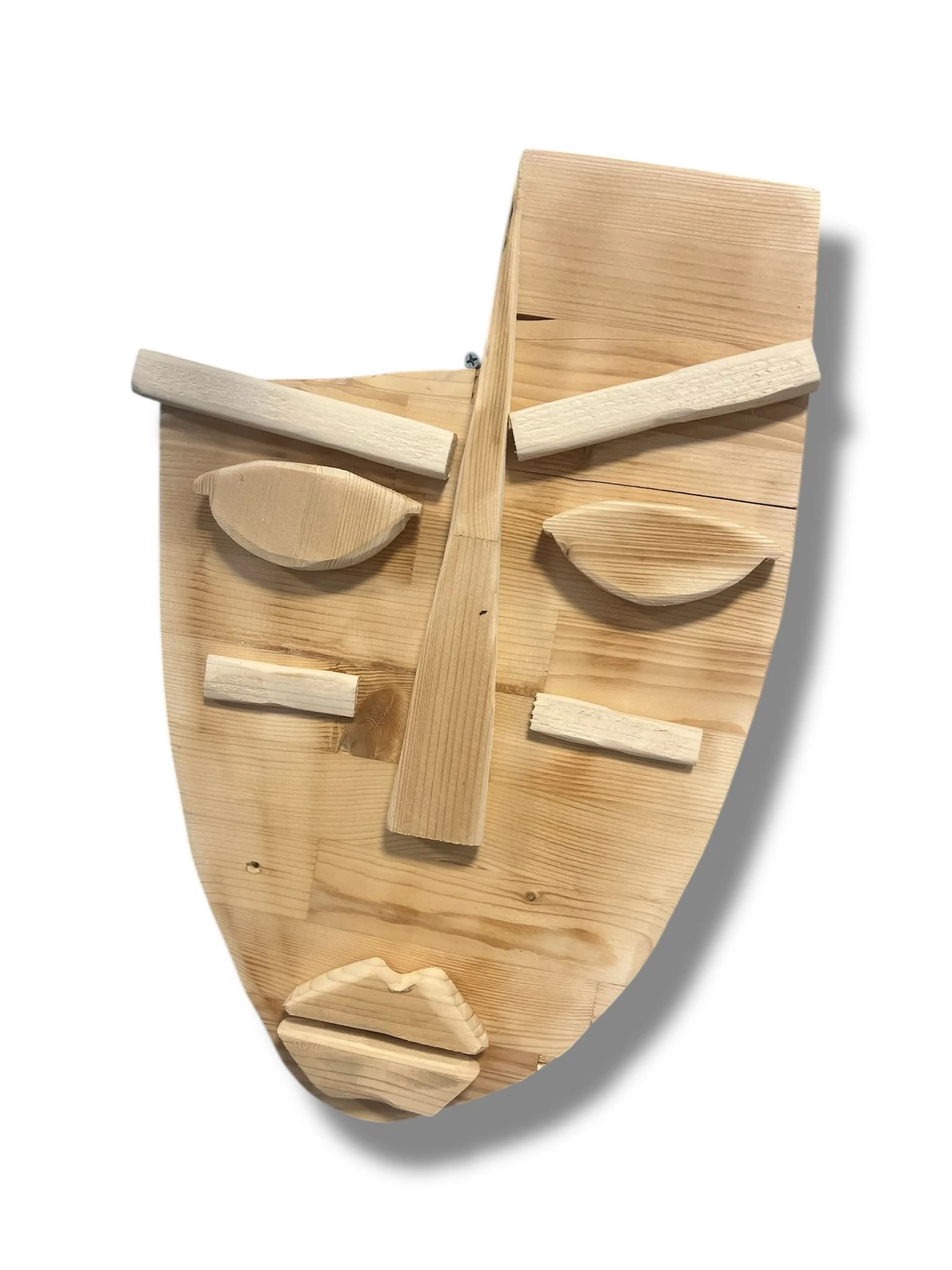 MASİF AHŞAP DUVAR MASK ÇATIK KAŞ ADAM