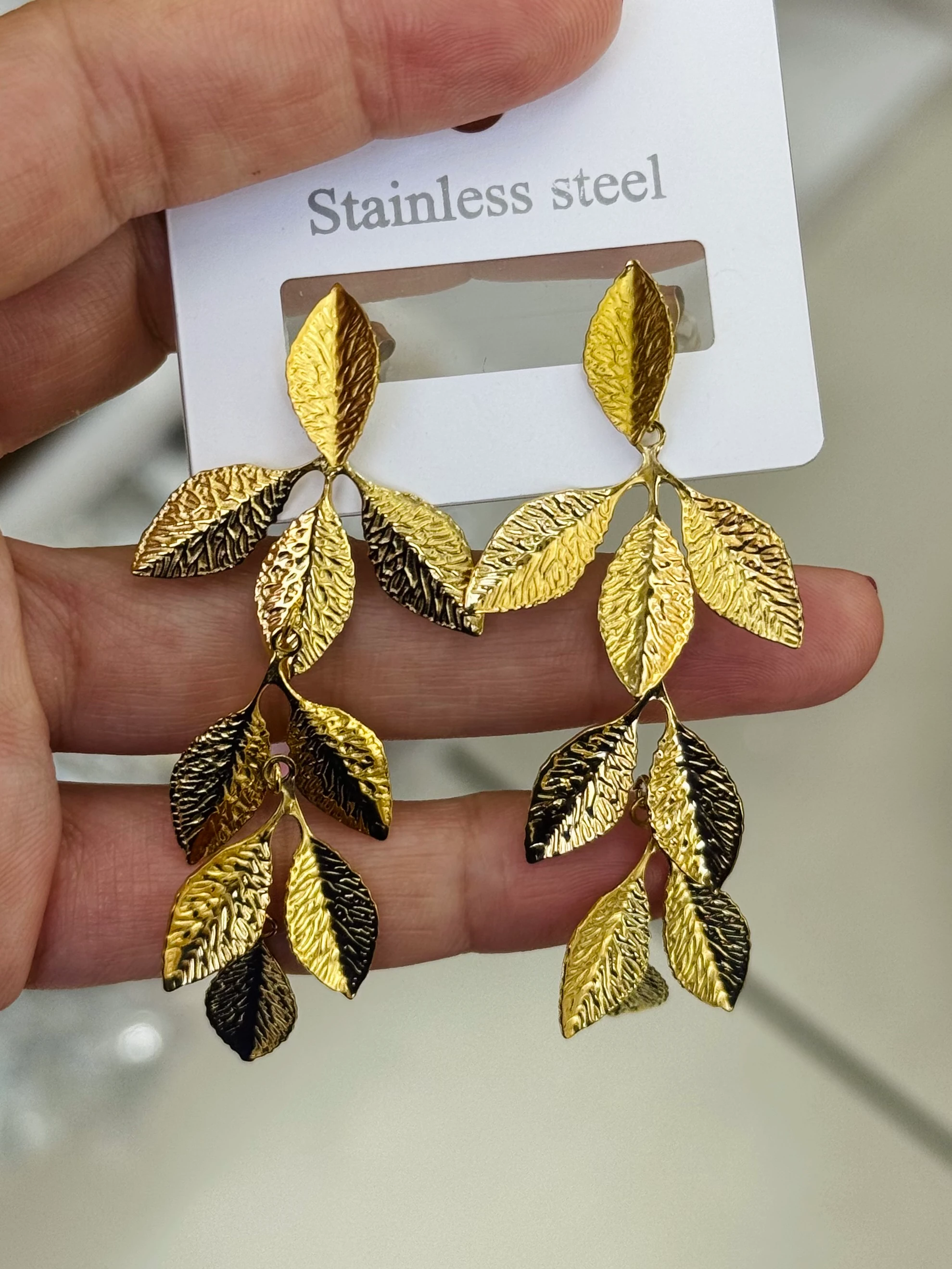 Çelik Sallantılı Yaprak Küpe