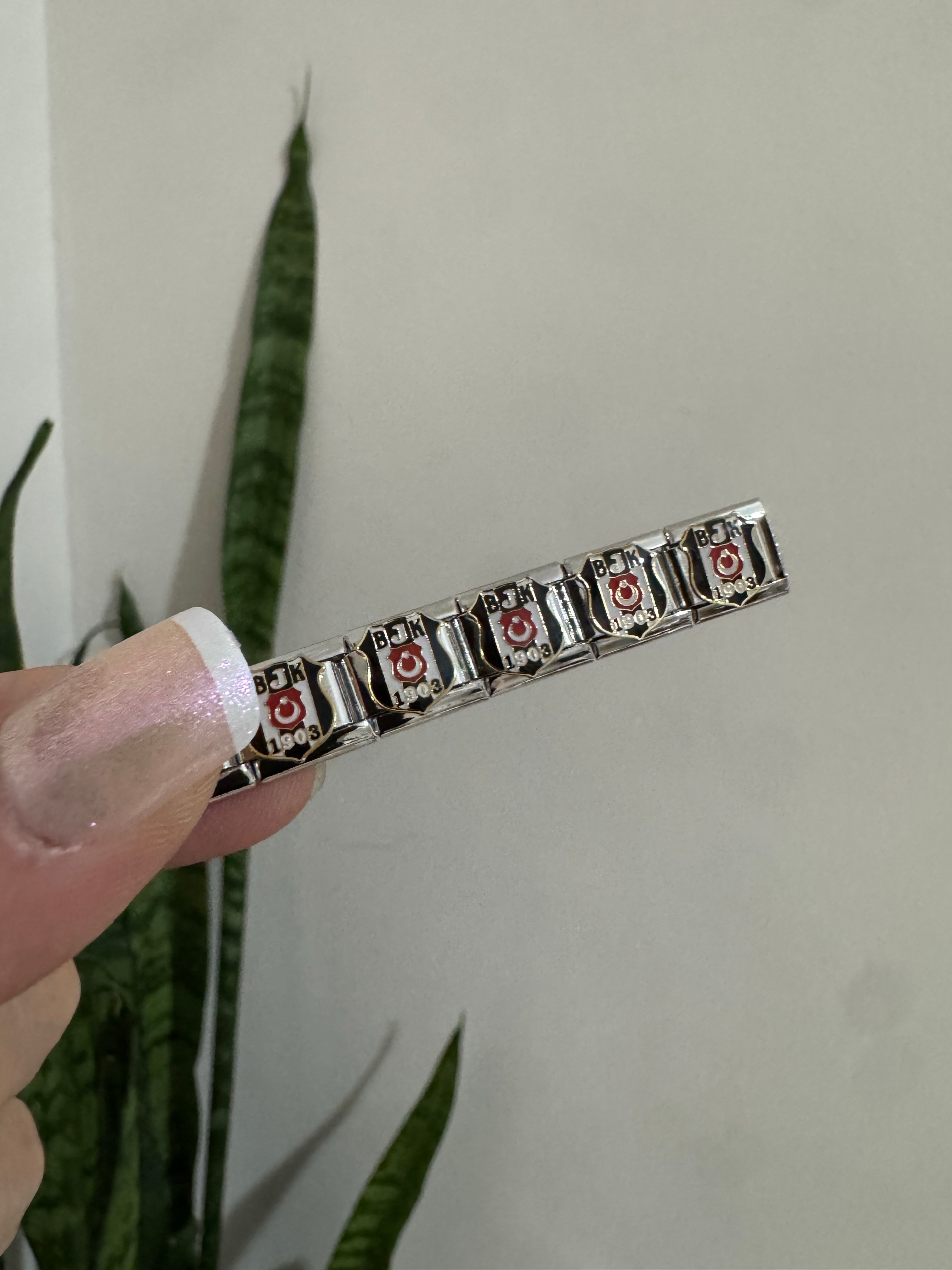BJK charm 1 adet