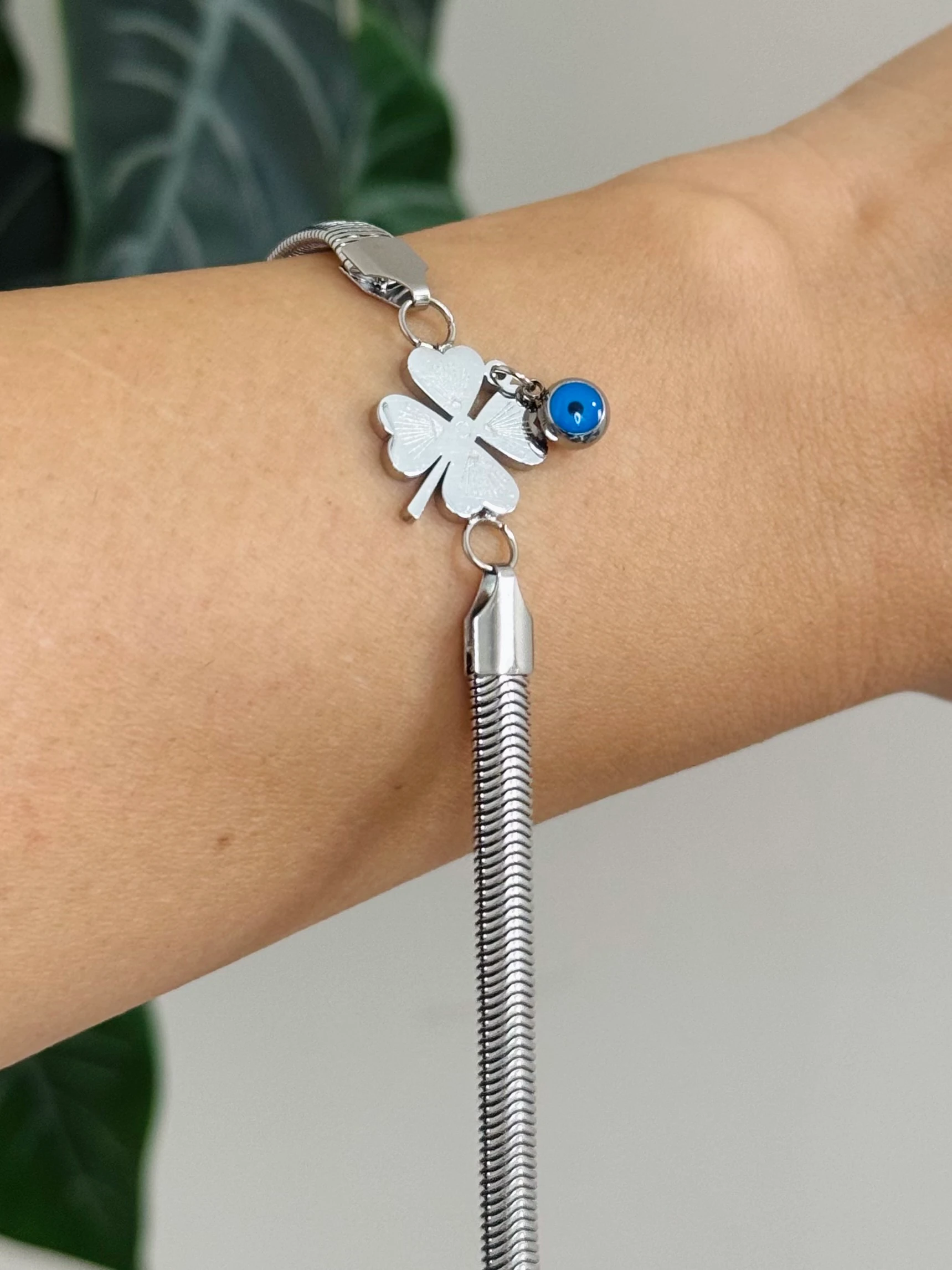 Çelik Yonca Bileklik