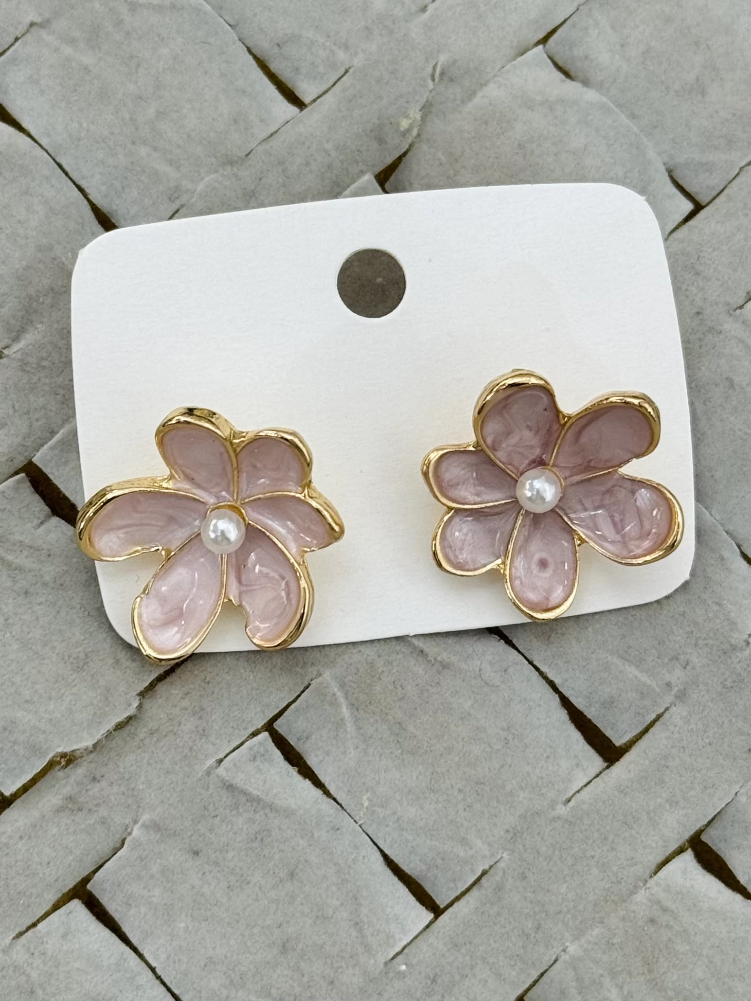 Özel Seri Soft Pembe Çiçek Küpe