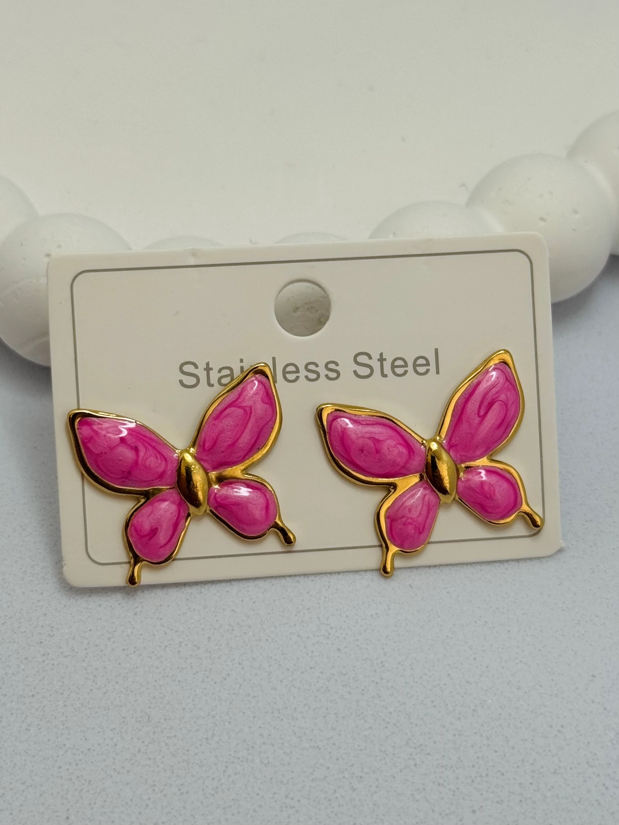 Çelik Canlı Pembe Kelebek Küpe