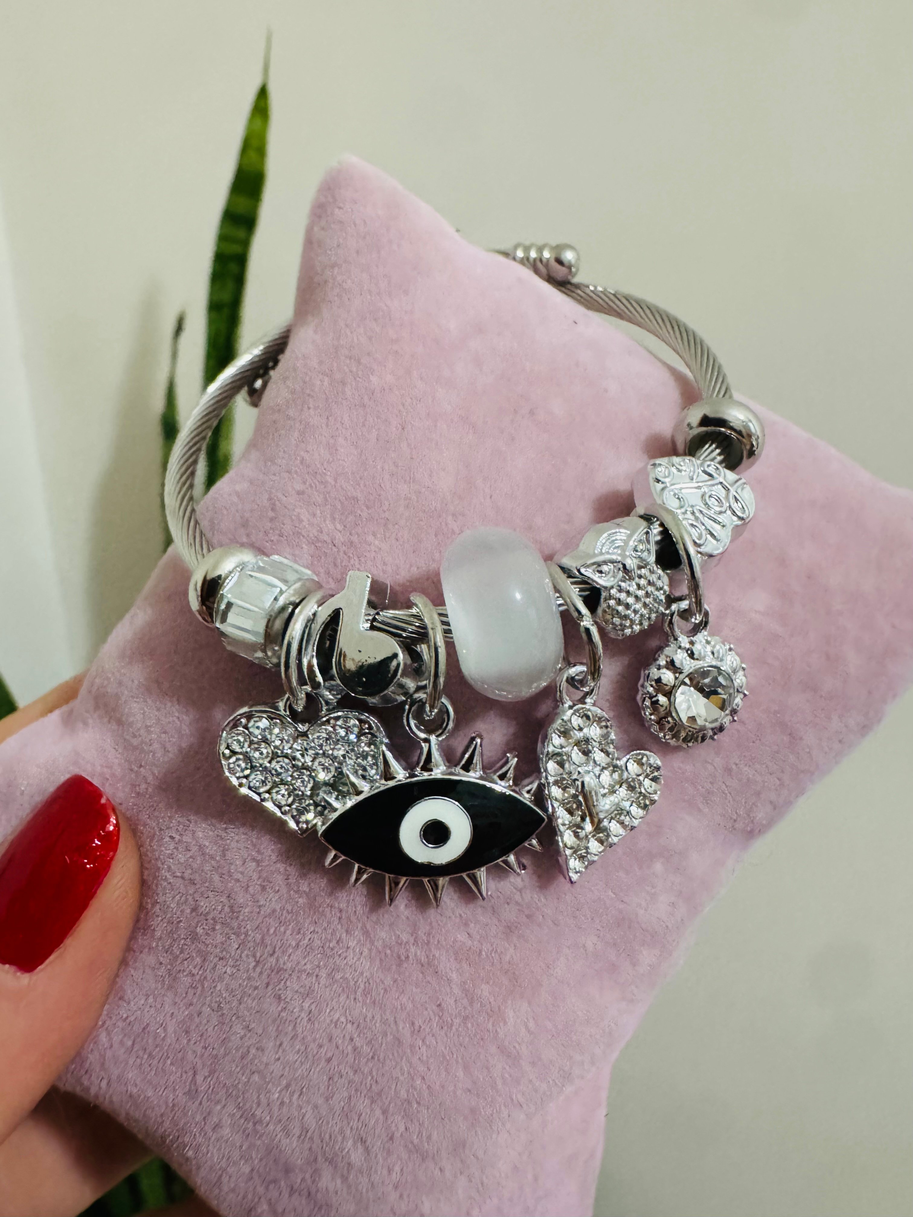 Çelik charm bileklik