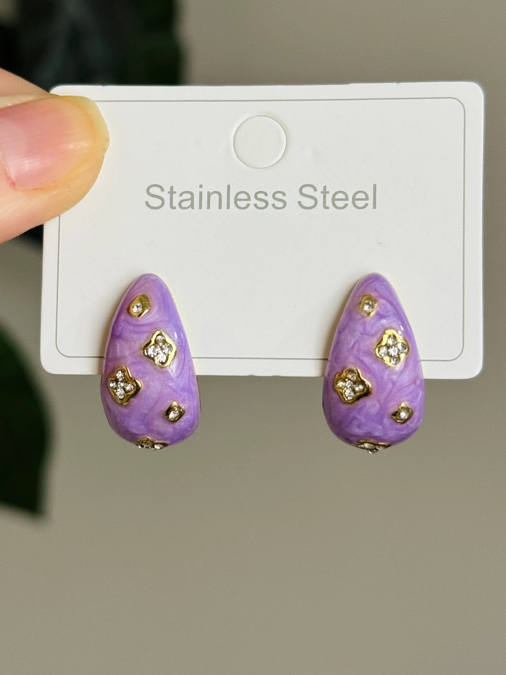 Çelik Mor Damla Küpe