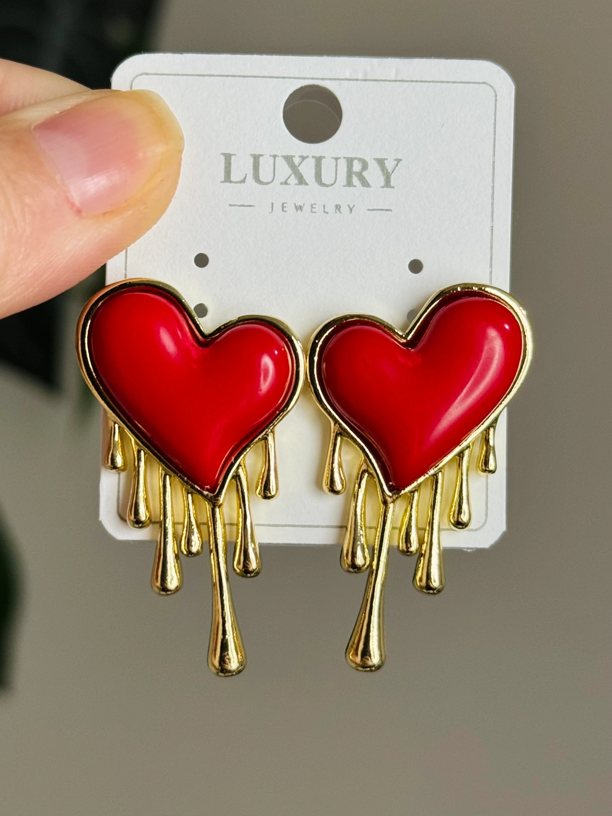 Özel Seri Kırmızı Akan Kalp Küpe