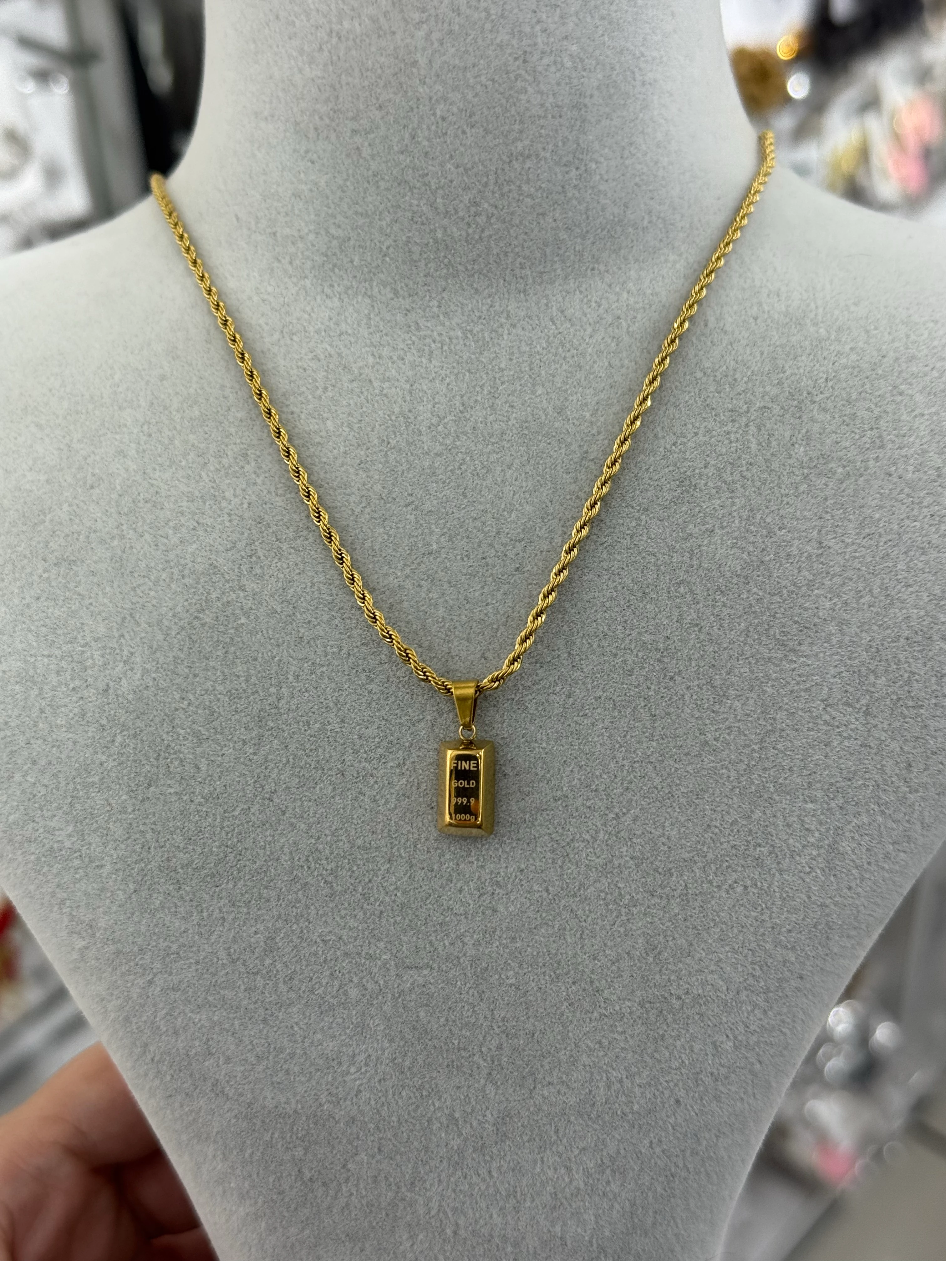 Çelik 45 cm Külçe Altın Kolye