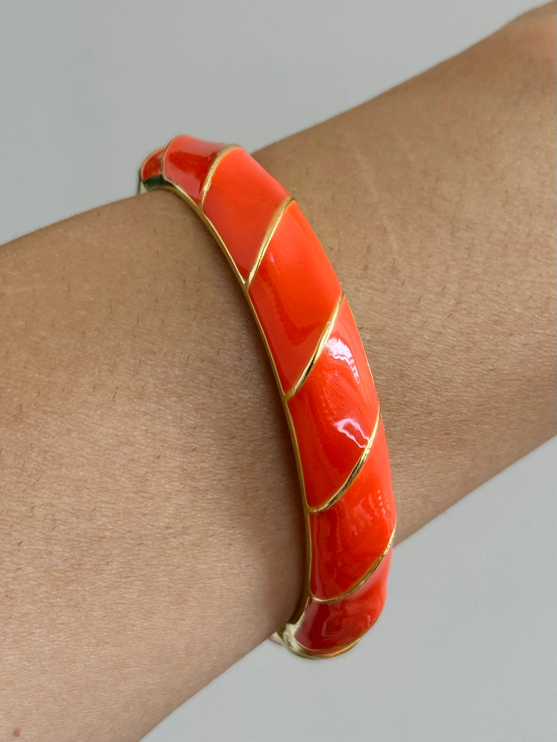 Turuncu Gold Renkli Kelepçe