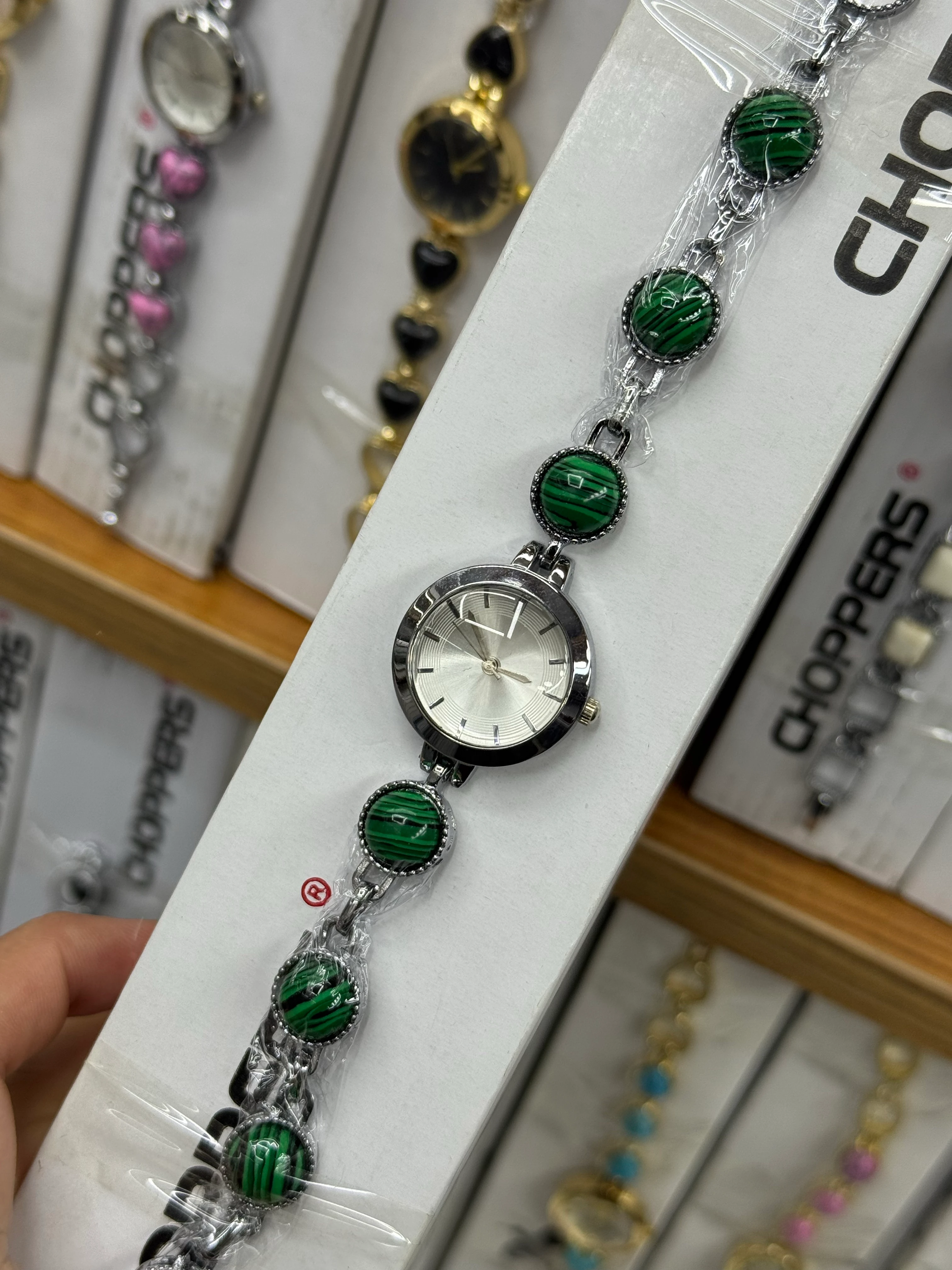 Gümüş Renk Yeşil Taşlı Saat