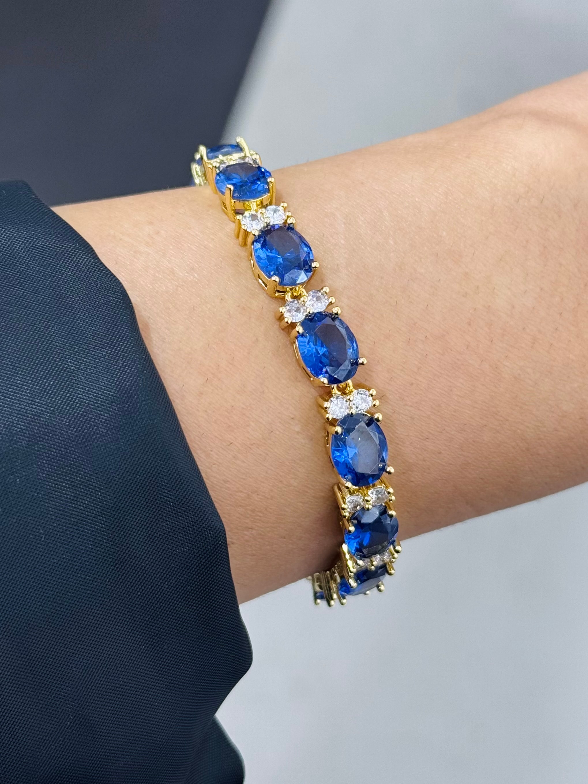 14K Lacivert Taşlı Bileklik
