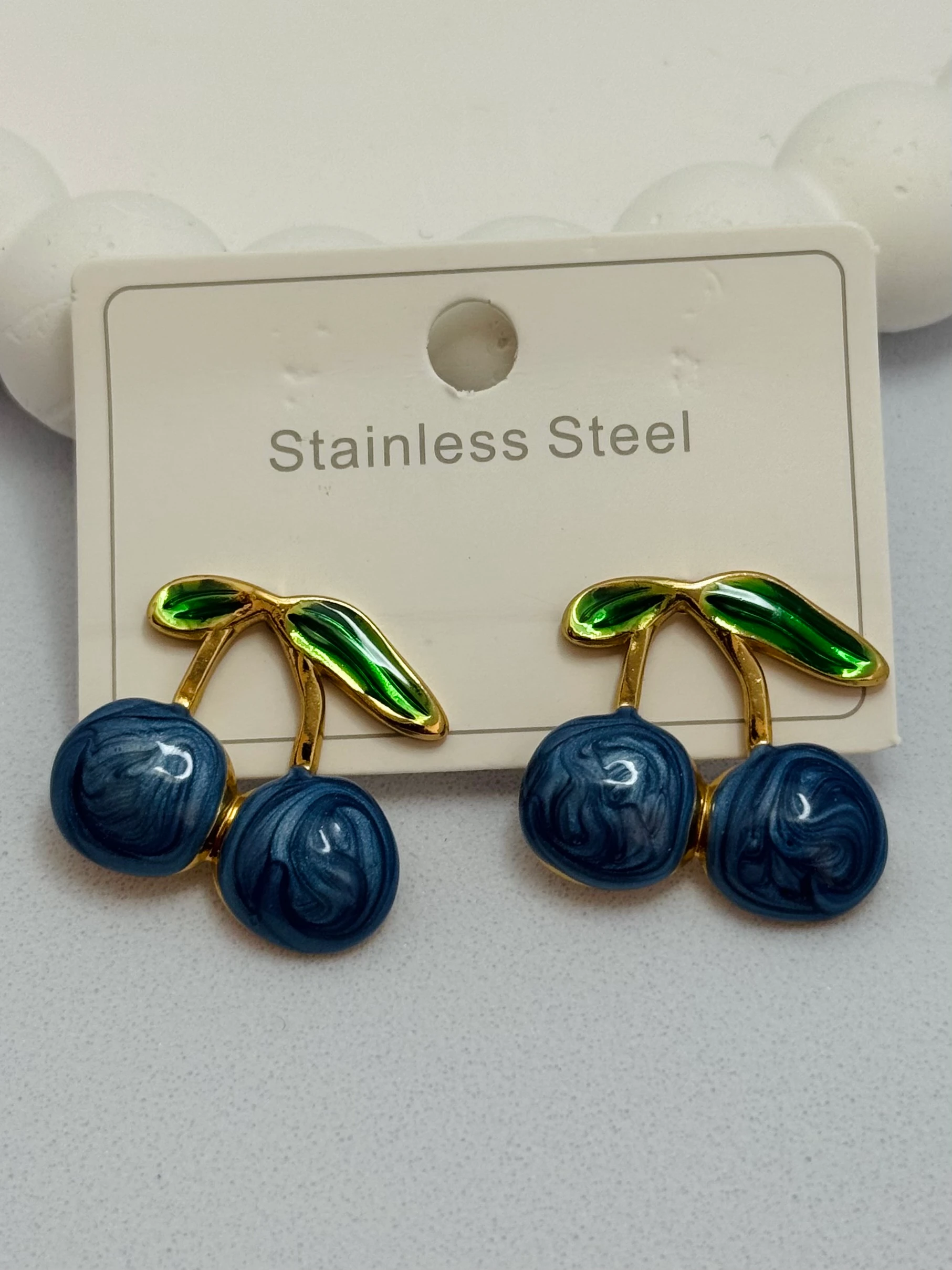 Çelik Mavi Kiraz Küpe