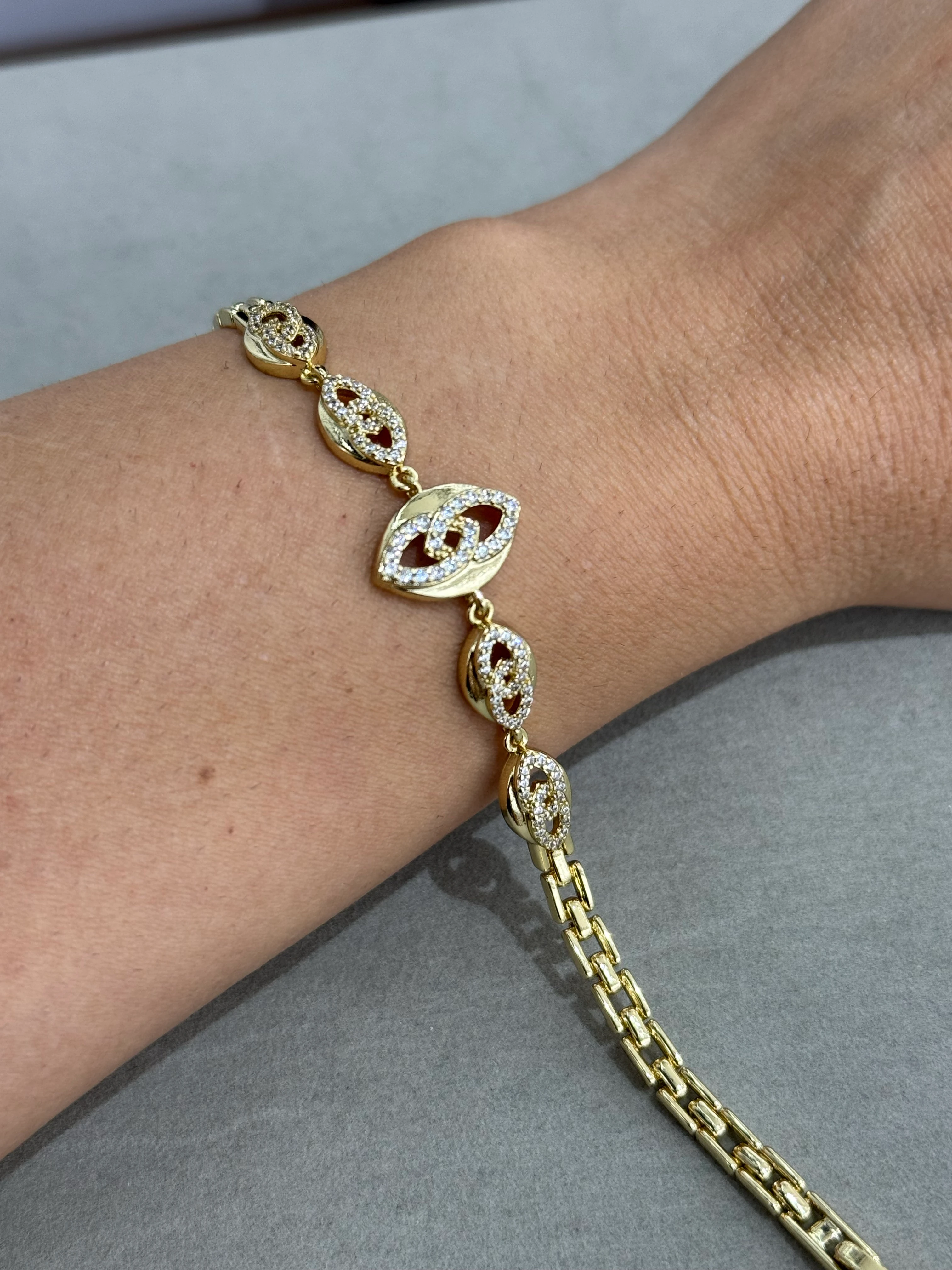 Xuping 14K Taşlı Göz Bileklik