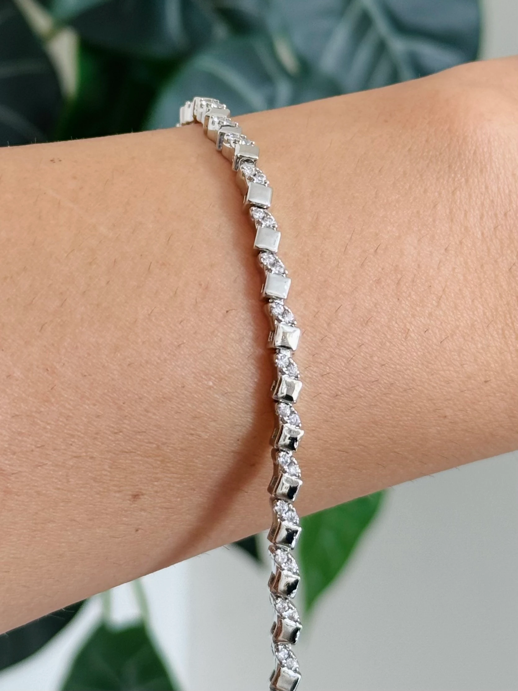 Altın Kaplama 14K Taşlı İnce Bileklik