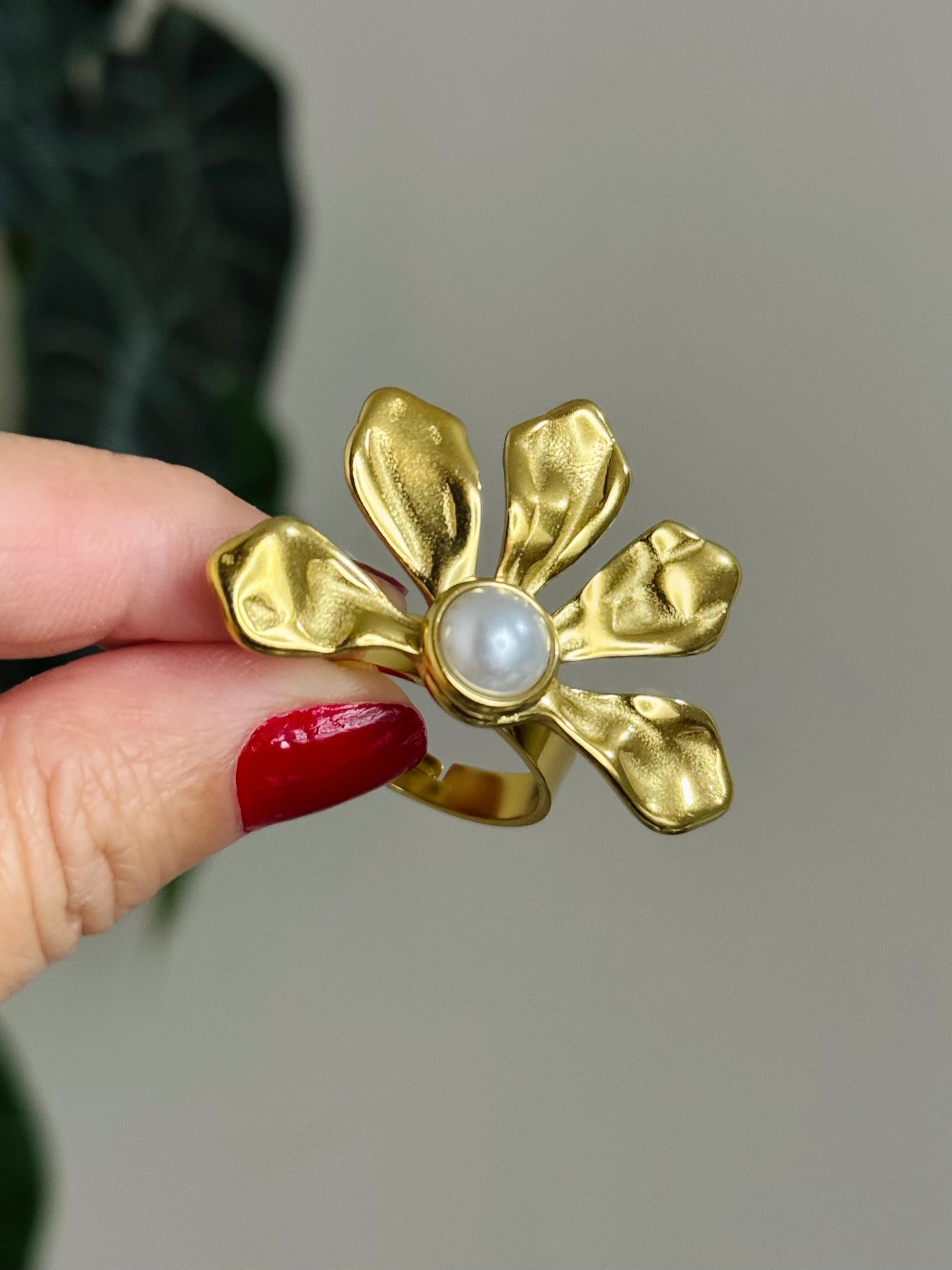 Çelik Çiçek Yüzük