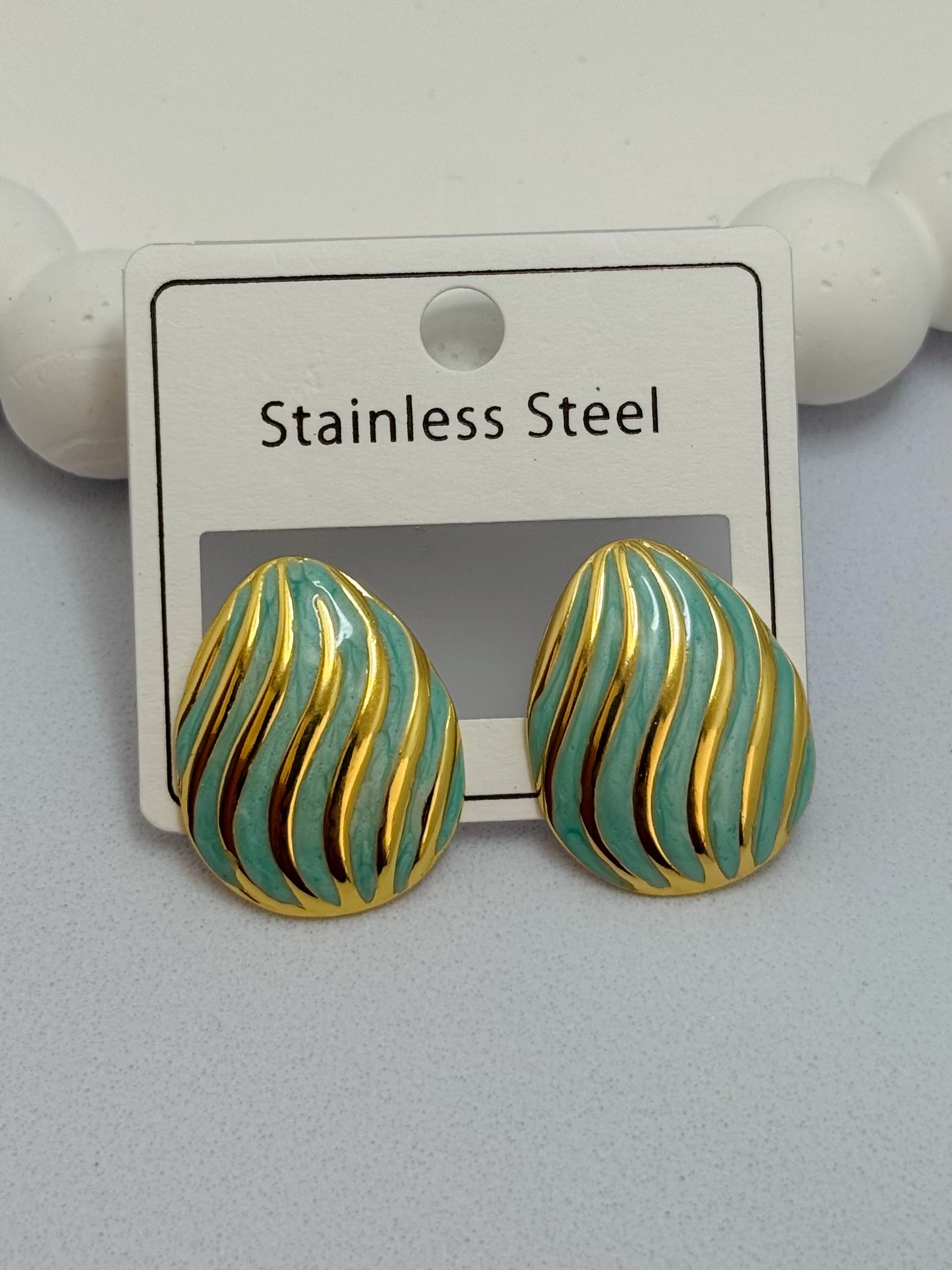 Çelik Yeşil Damla Küpe