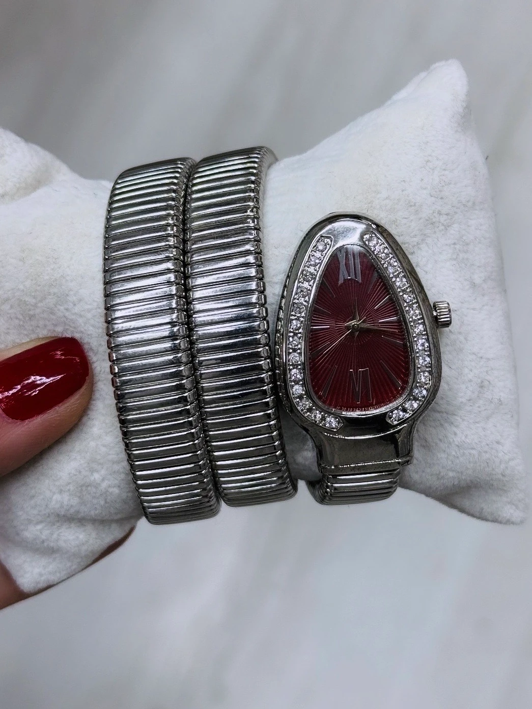 Gümüş Renk Bordo İç Yılan Sarmal Saat