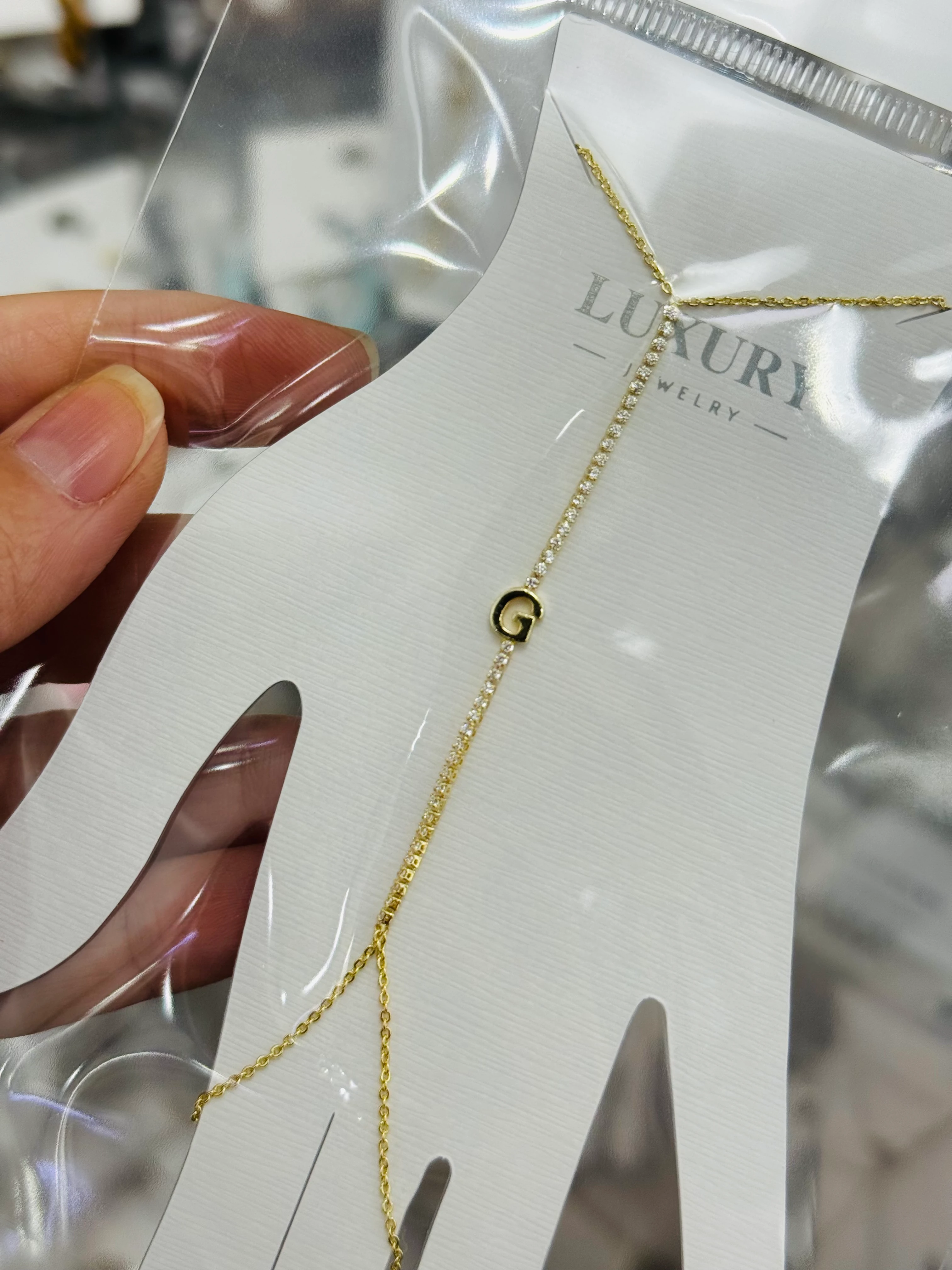 Altın Renk G Harf Su Yolu Şahmeran