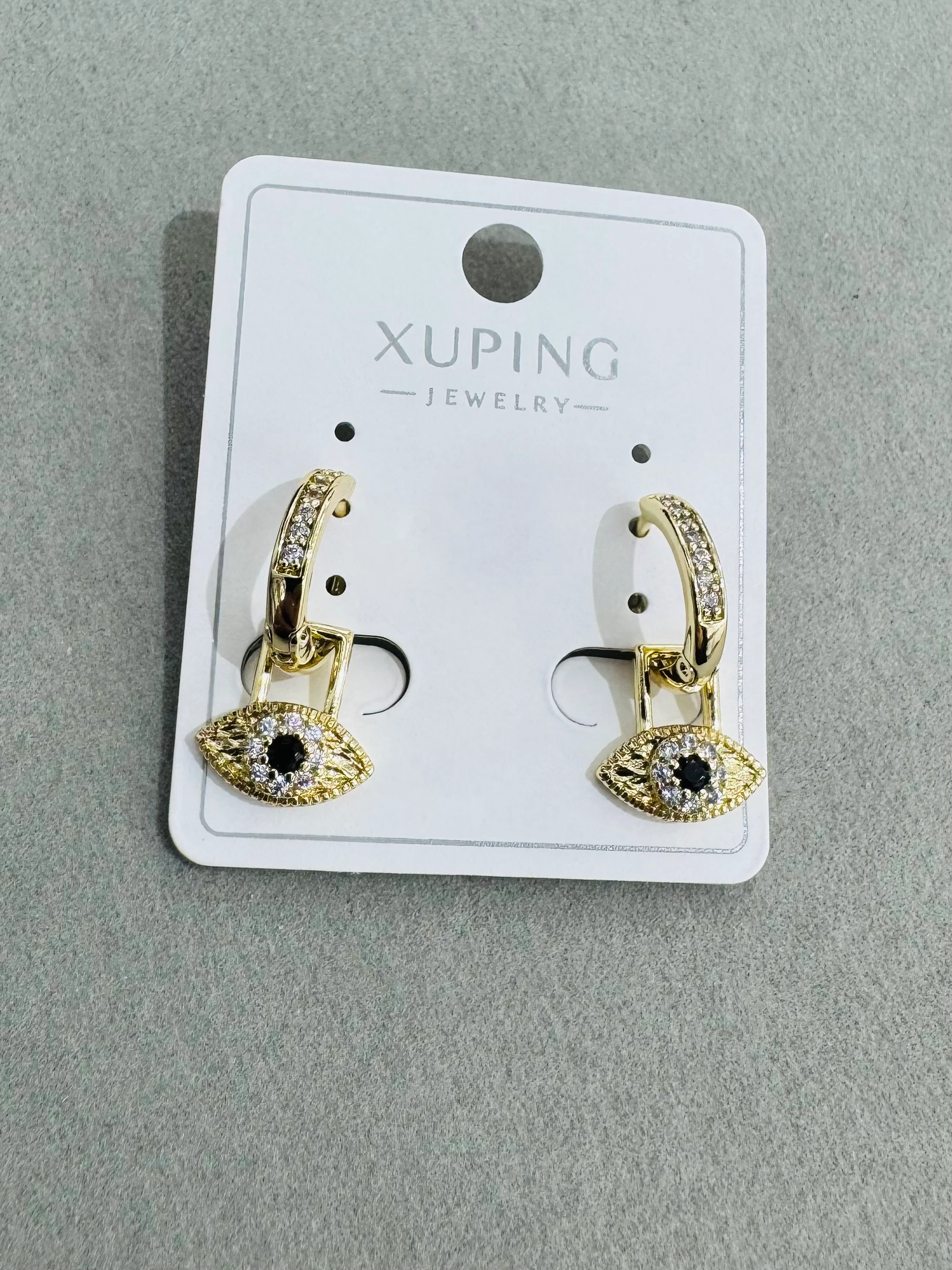 Xuping 14K Göz Detaylı Küpe