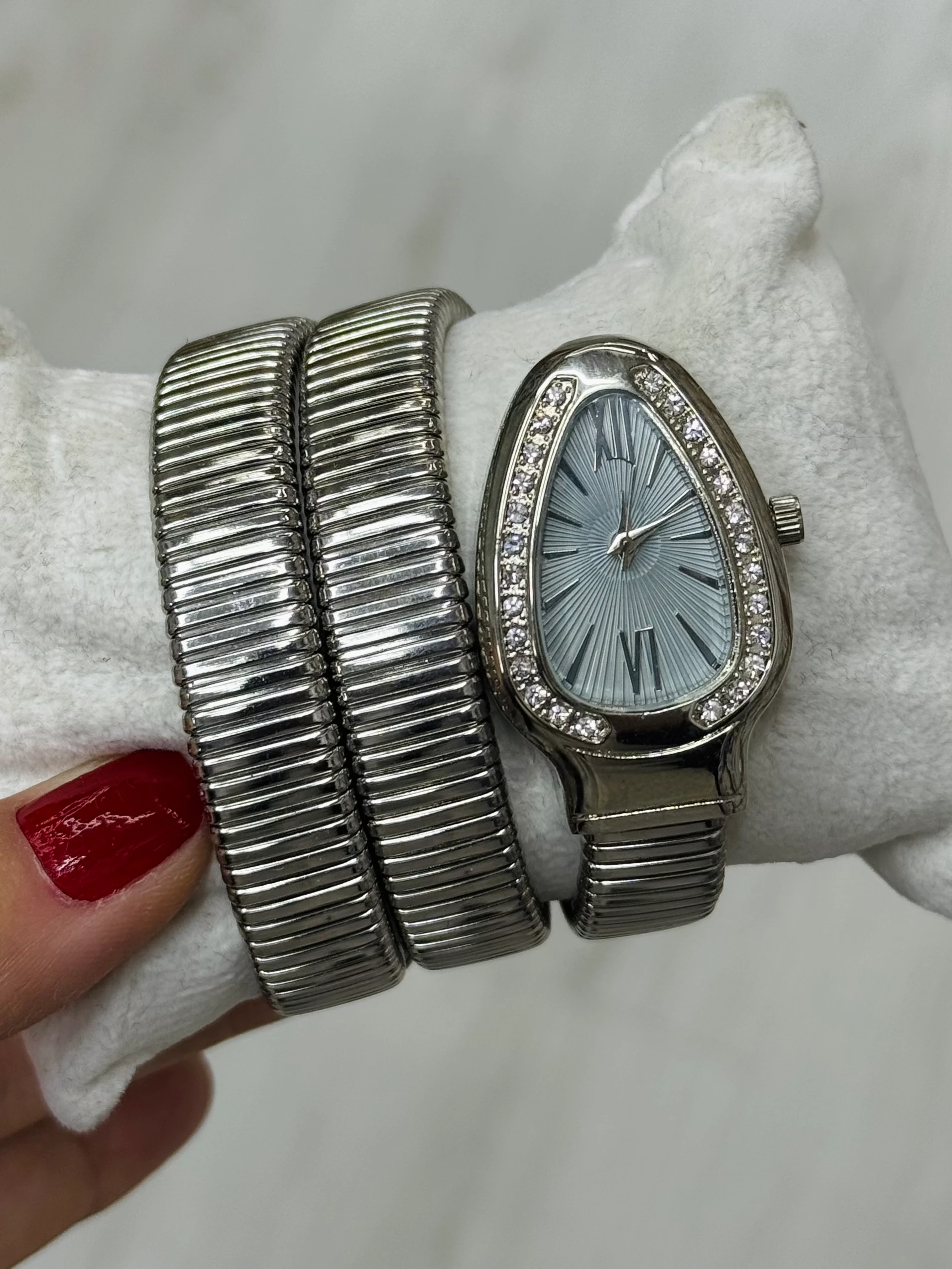 Gümüş Renk Buz Mavisi Sarmal Yılan Saat