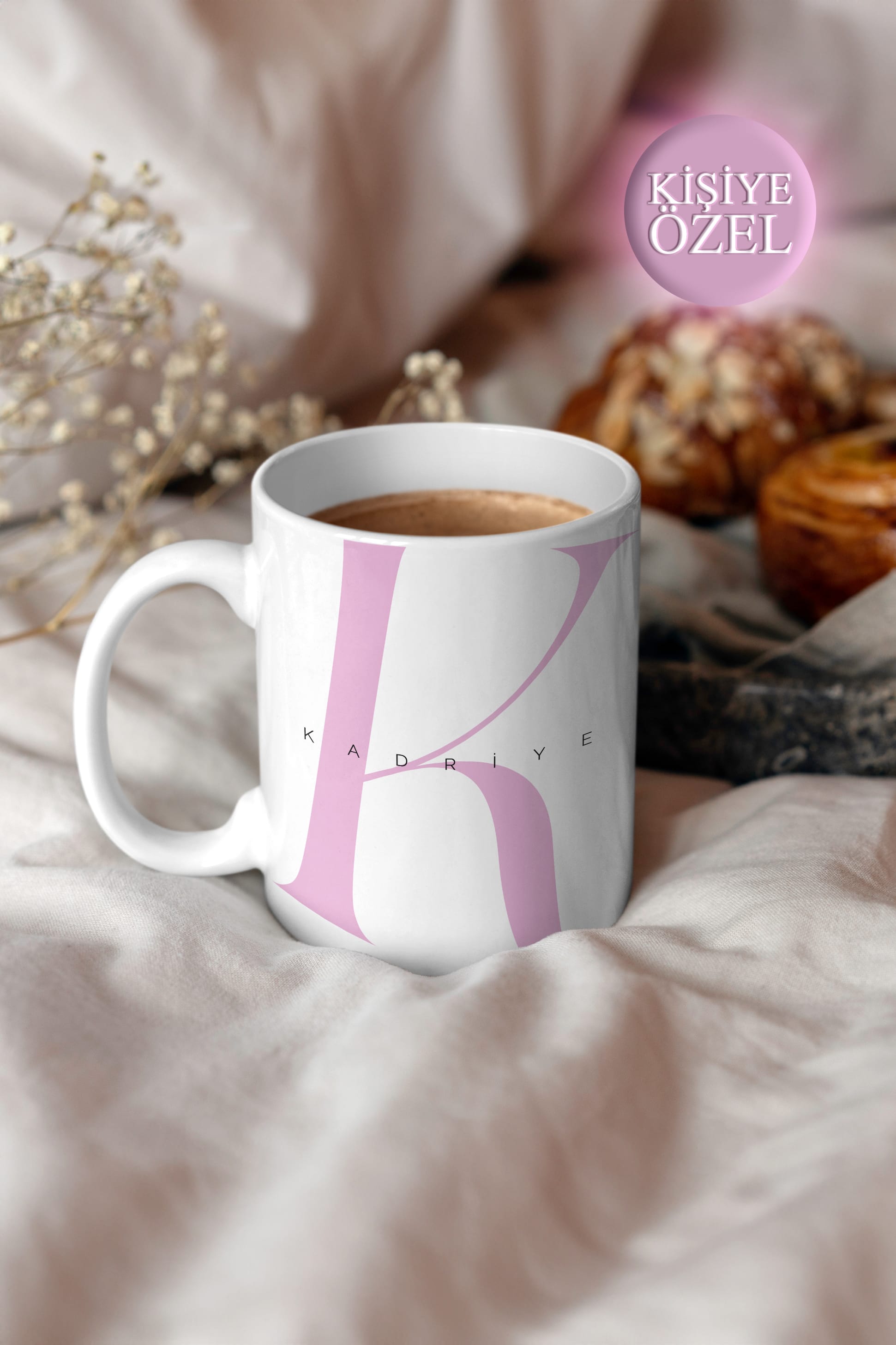 Kişiye Özel K Harfi ve İsim Yazılı Soft Lila Renkli Tasarım Kupa Bardak 300 ml