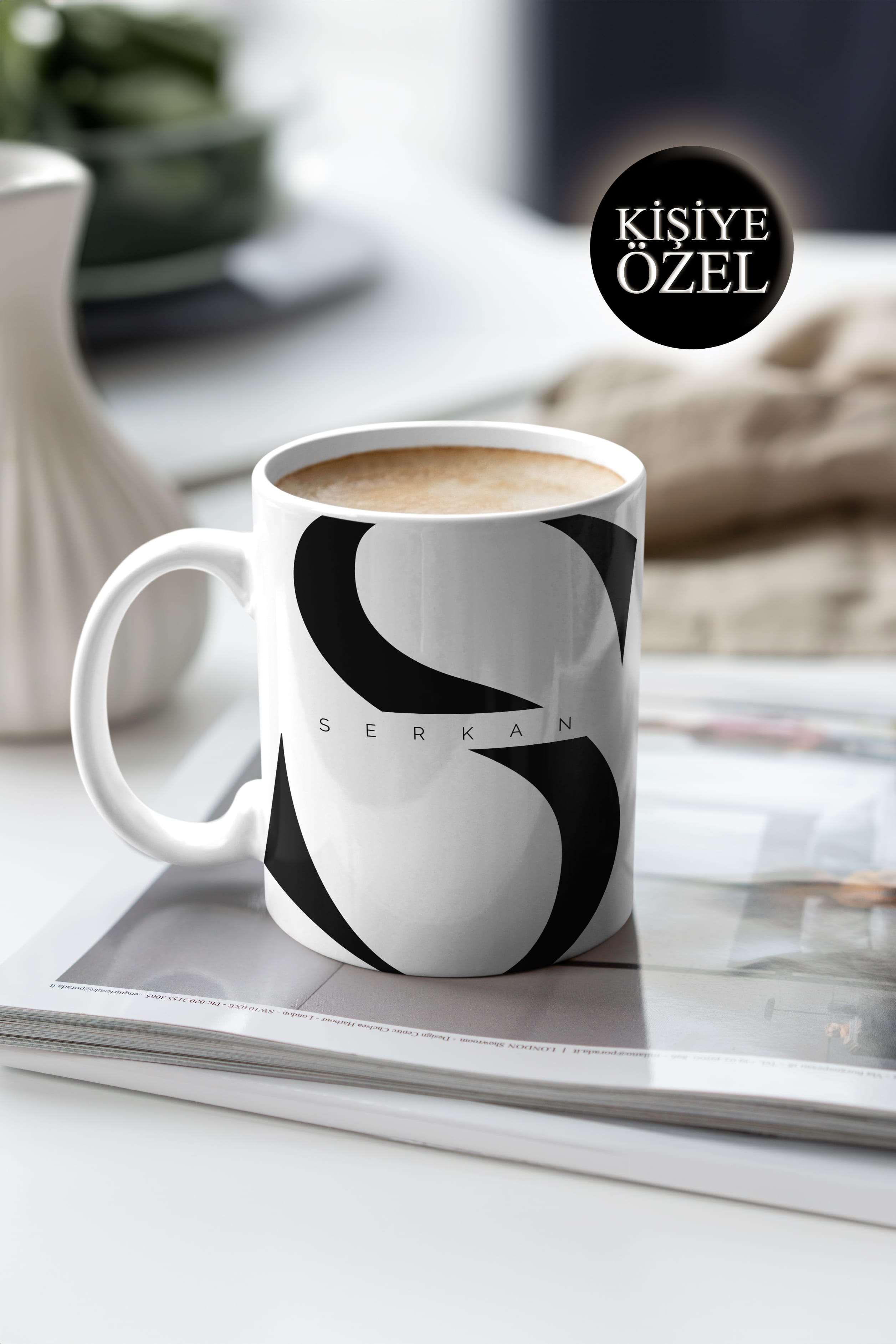 Kişiye Özel S Harfi ve İsim Yazılı Siyah Renkli Tasarım Kupa Bardak 300 ml