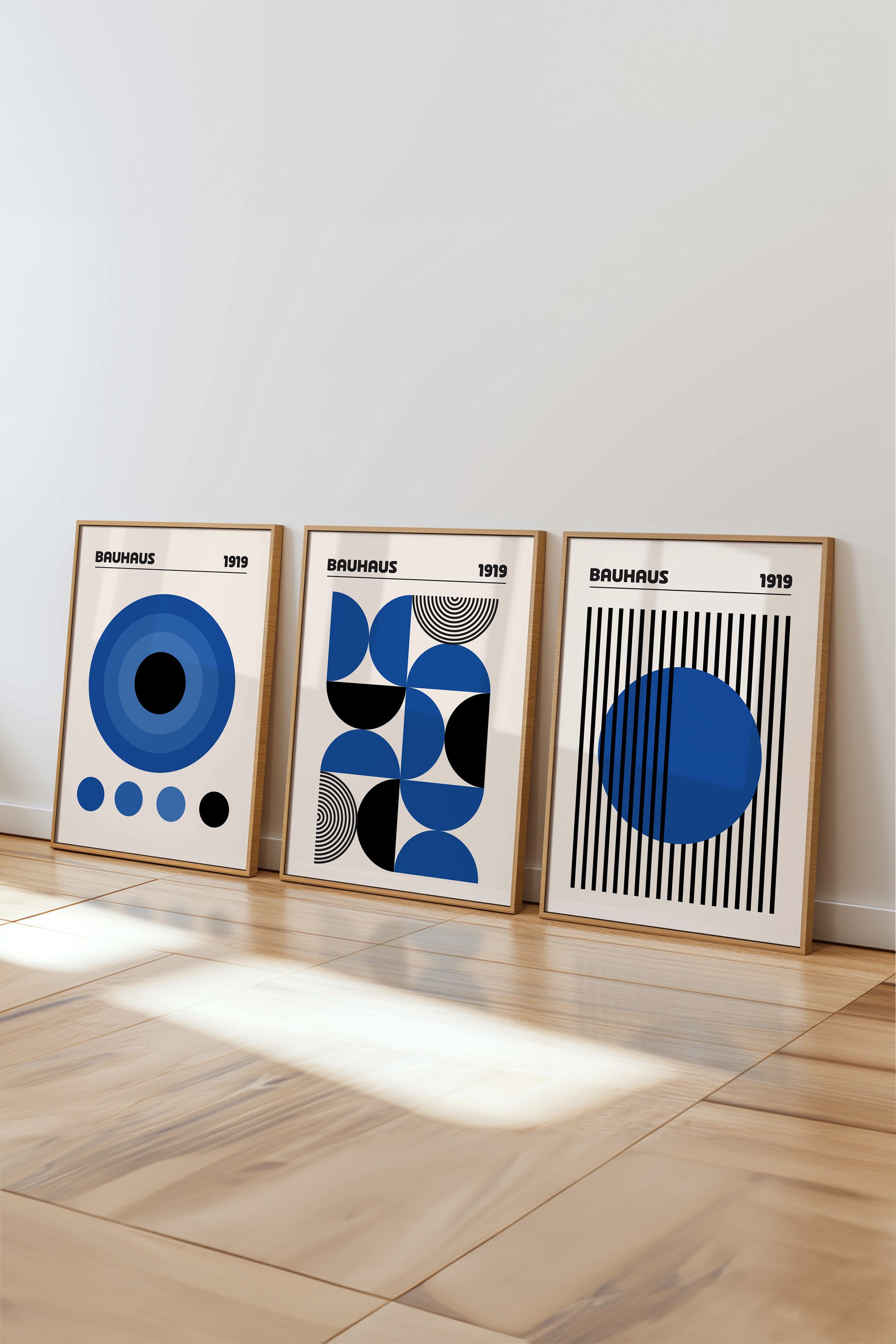 Bauhaus Koleksiyonu No: 12 Tasarımlı 3'lü Çerçevesiz Poster Seti