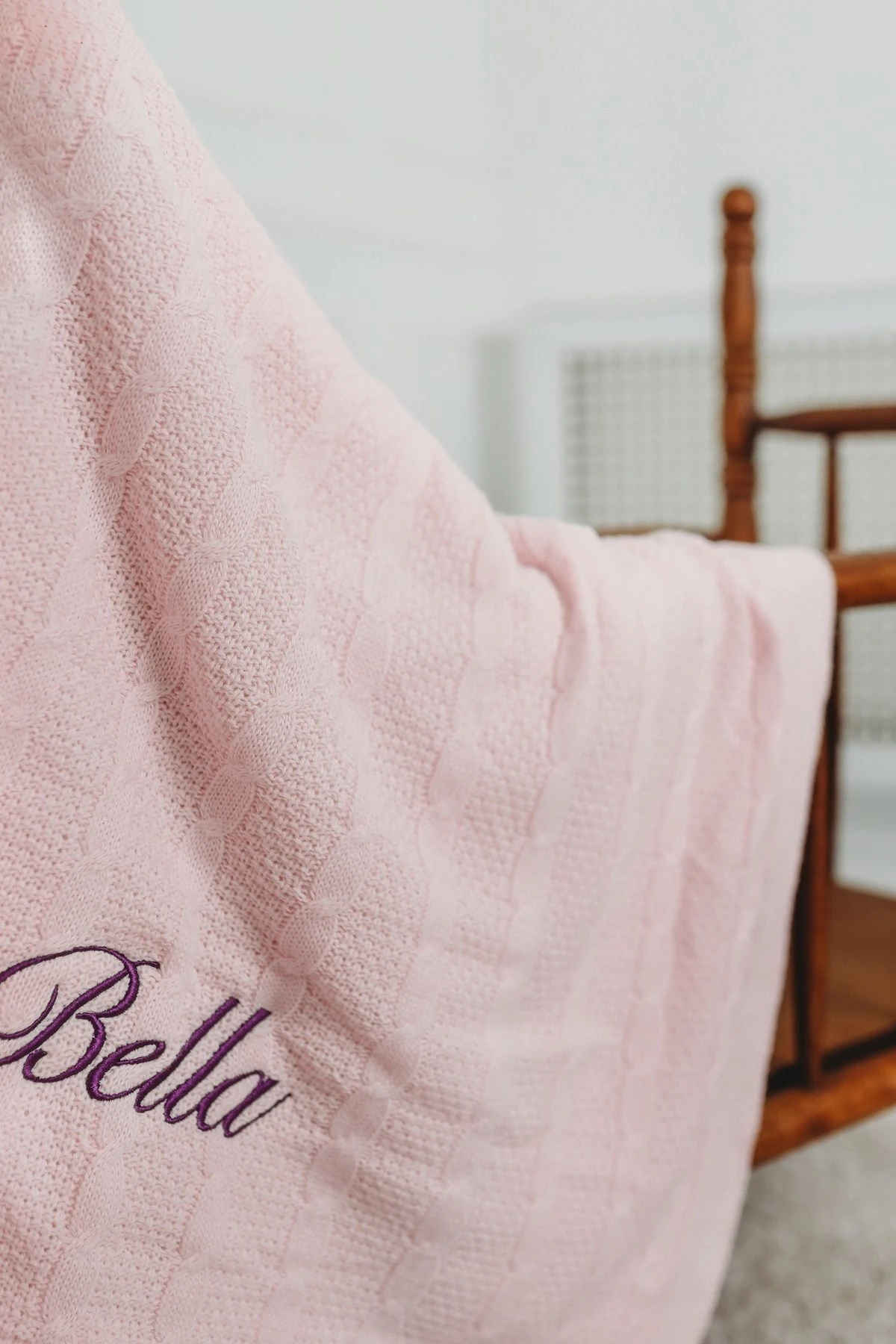 Welsoft Bebek Battaniyesi Kişiye Özel Isim Nakışlı Triko Içi Peluş Örgülü Yenidoğan Hediye