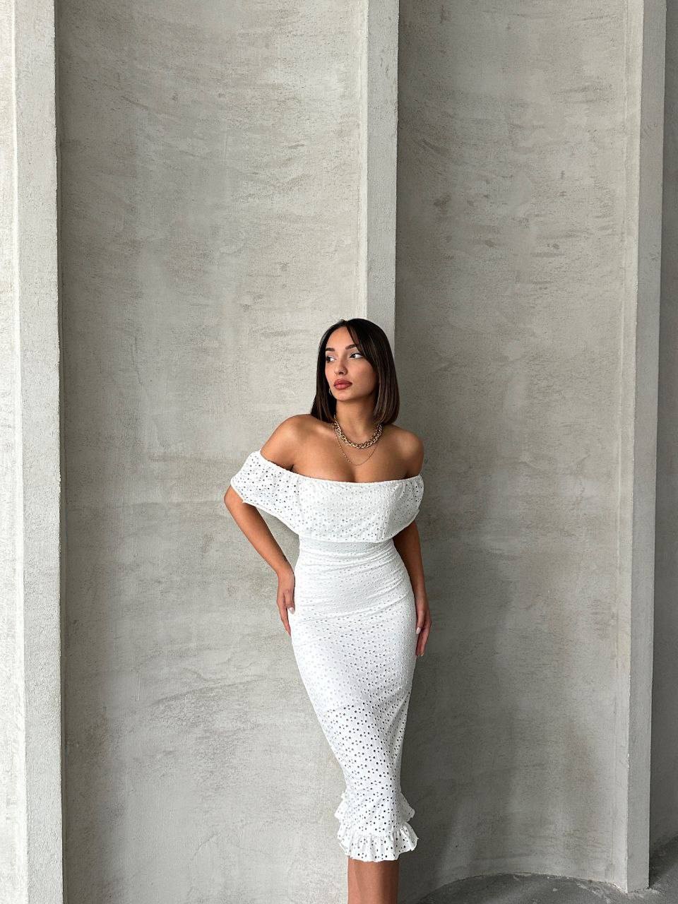 Valeria Dantel Elbise